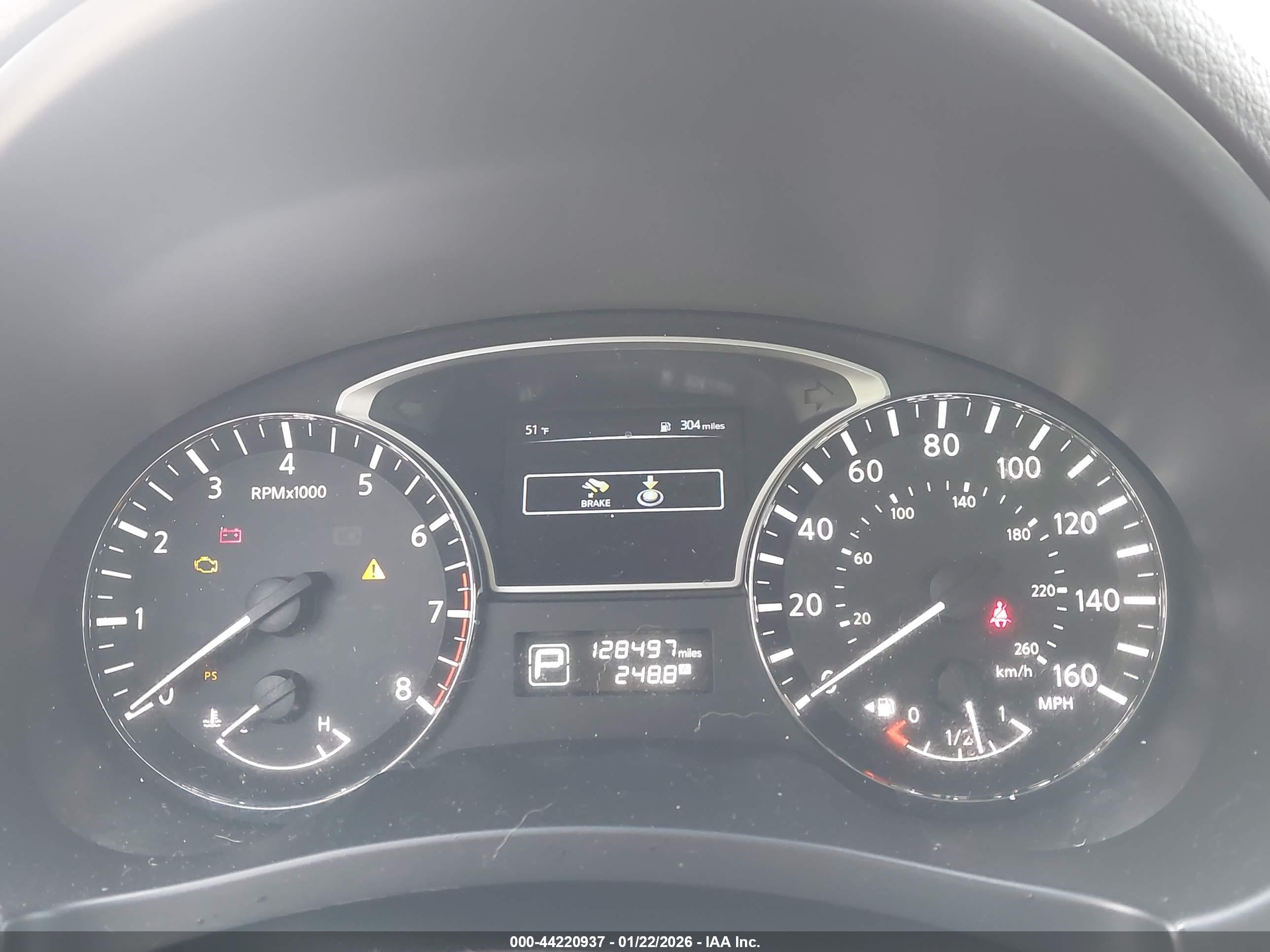 NISSAN ALTIMA image 7