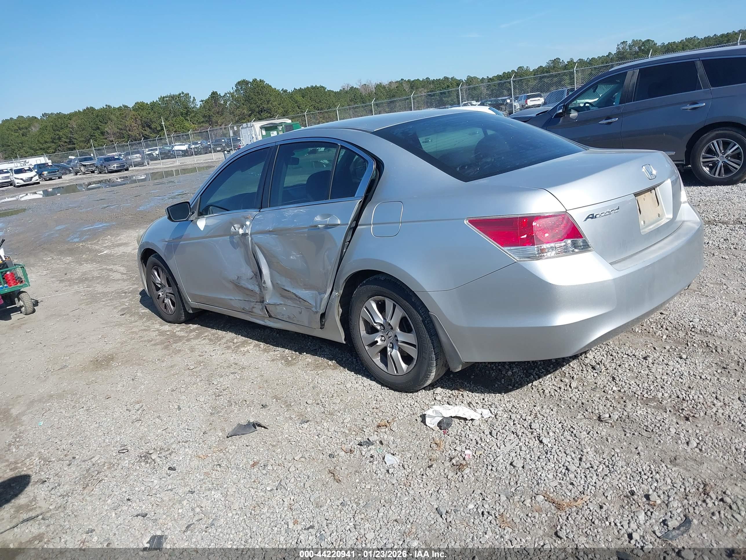 HONDA ACCORD image 3