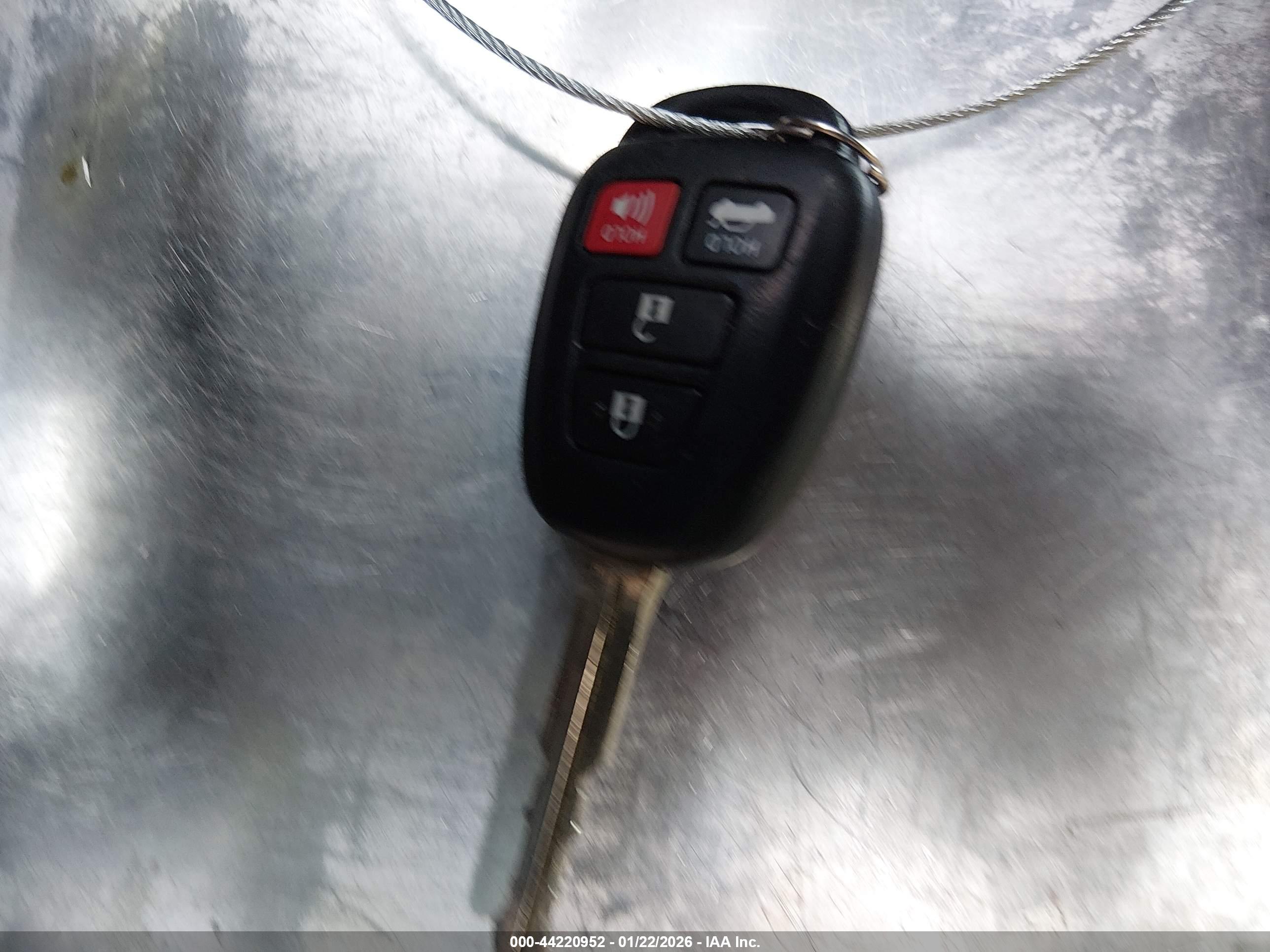 TOYOTA COROLLA image 11