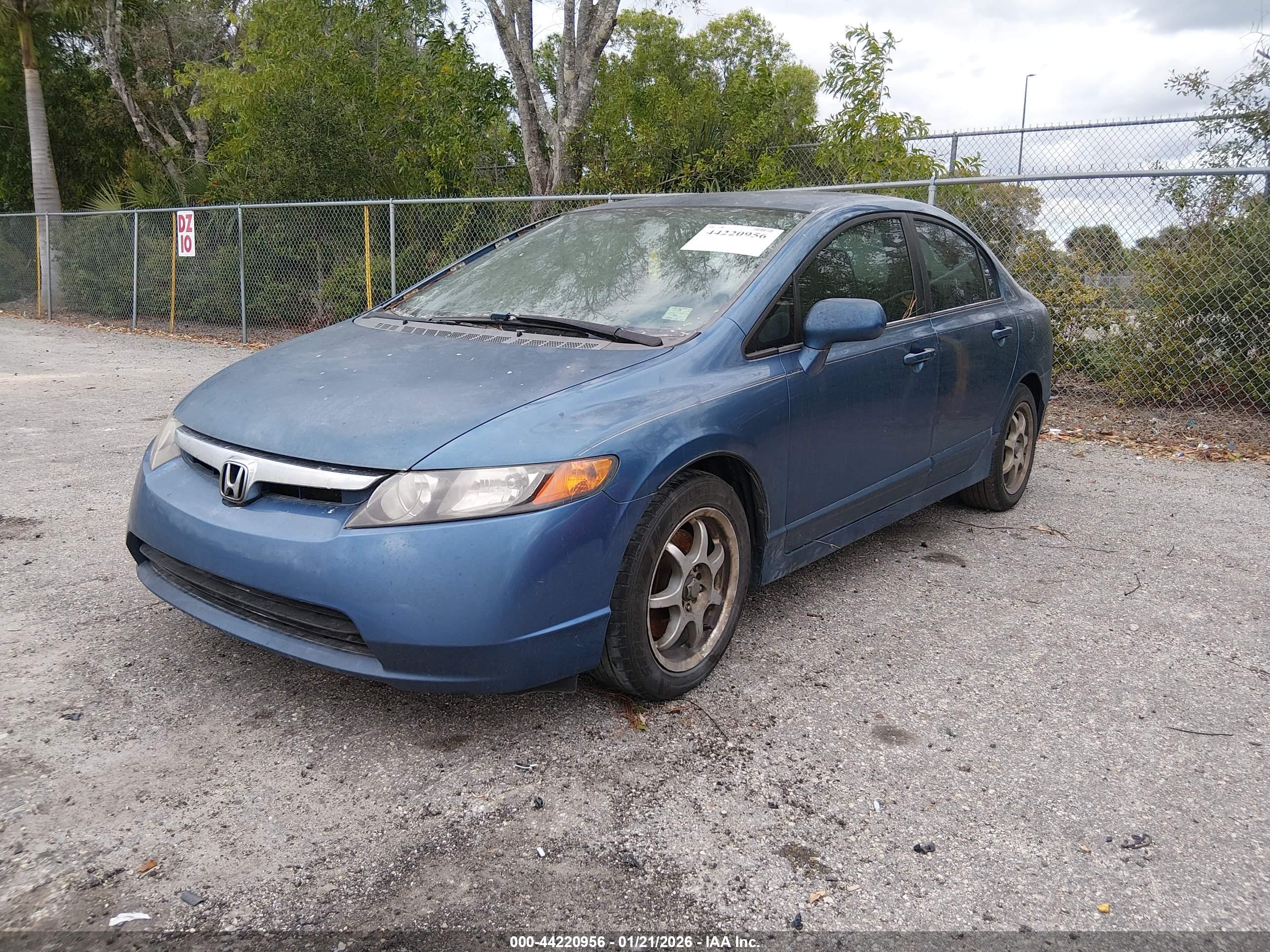 HONDA CIVIC image 2