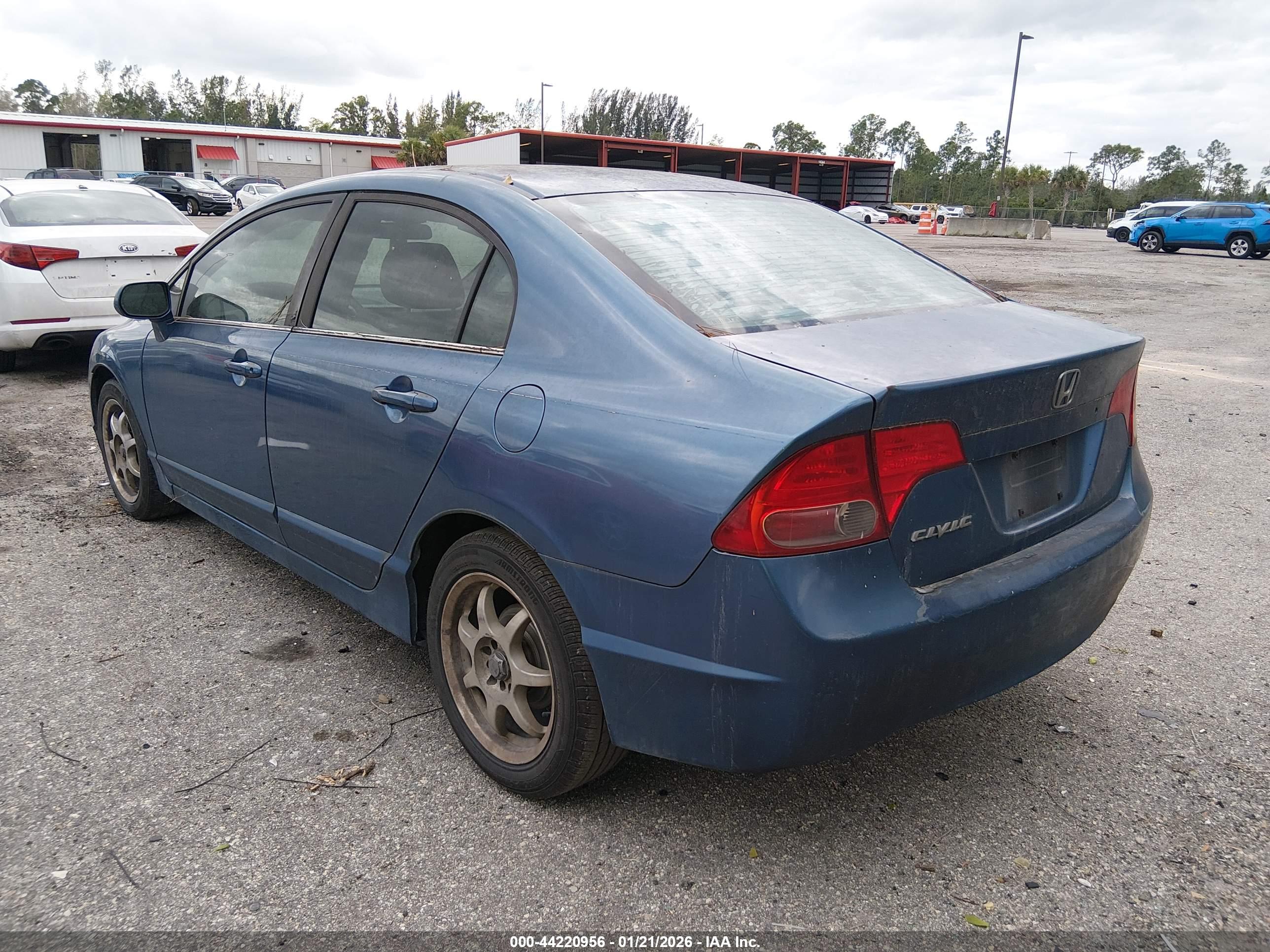 HONDA CIVIC image 3