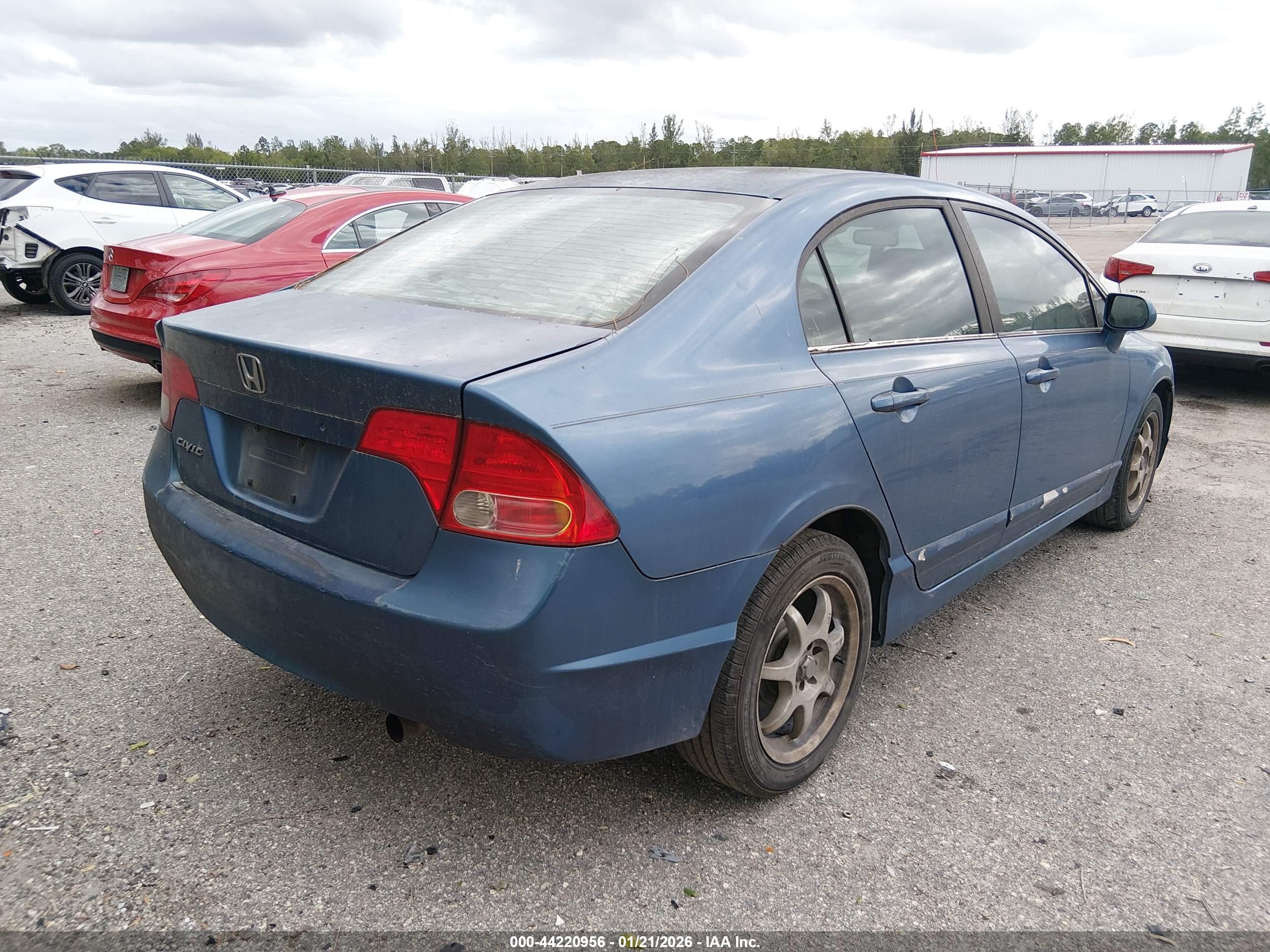 HONDA CIVIC image 4