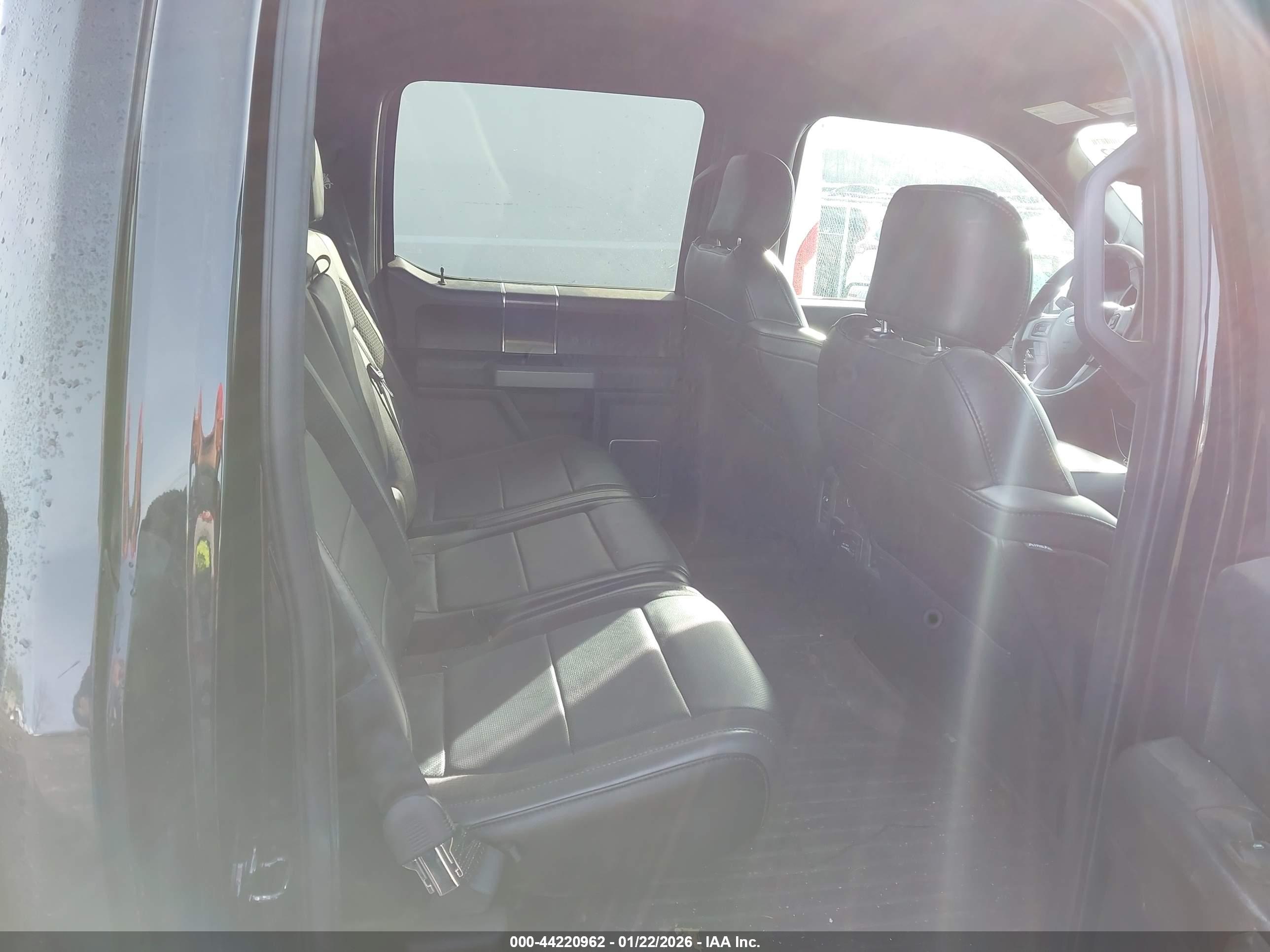 FORD F-150 image 8