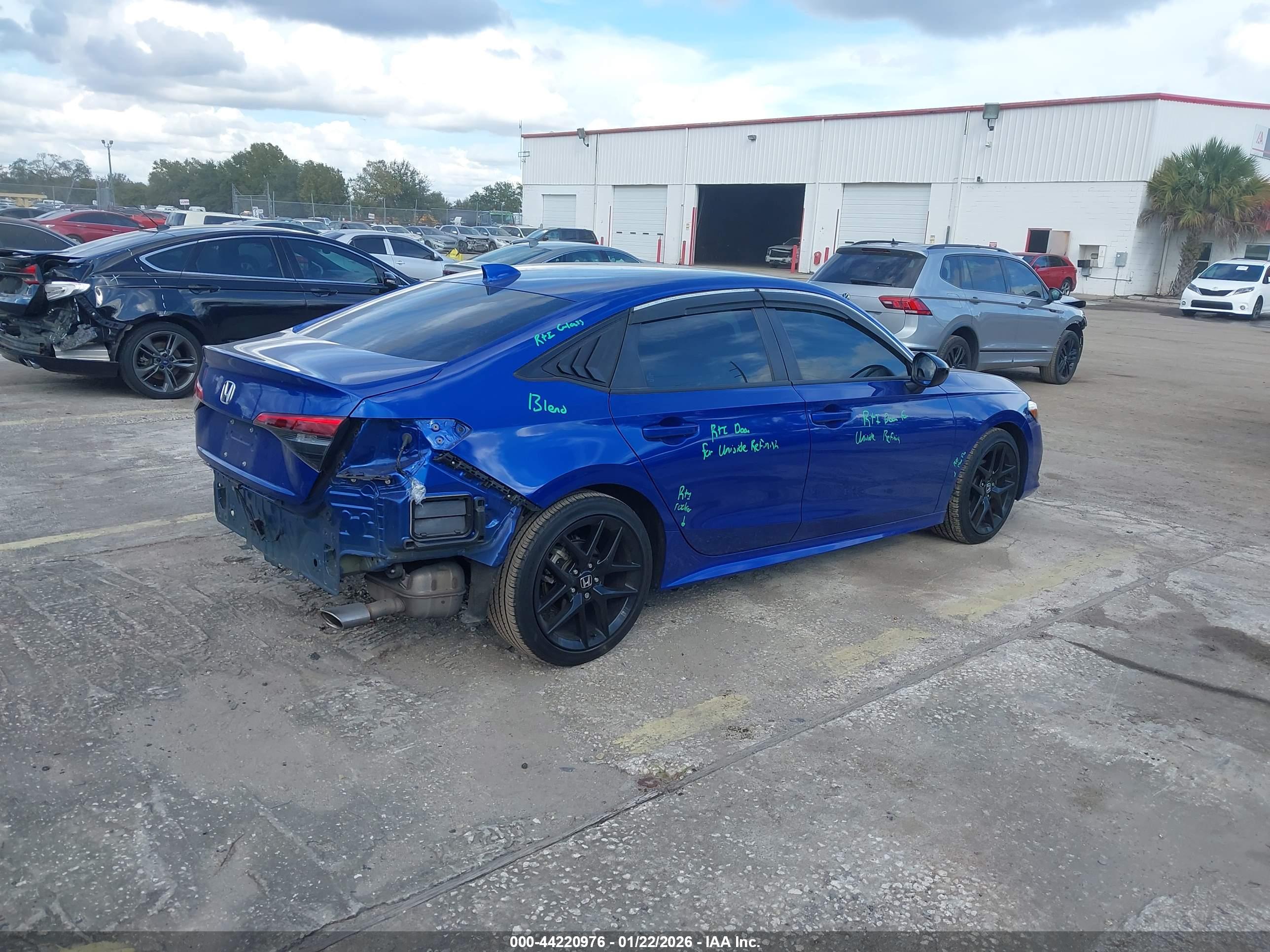 HONDA CIVIC image 4