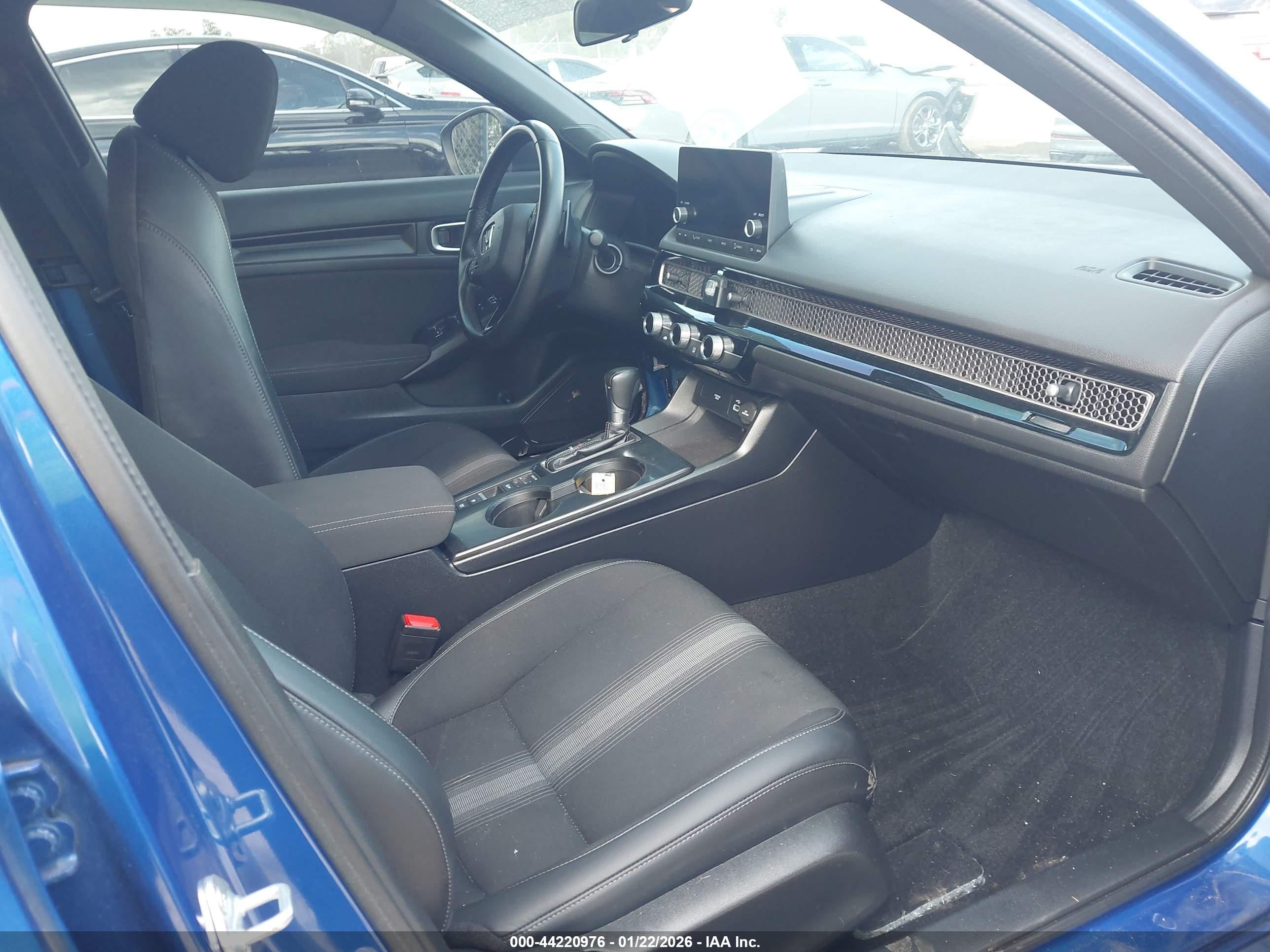 HONDA CIVIC image 5