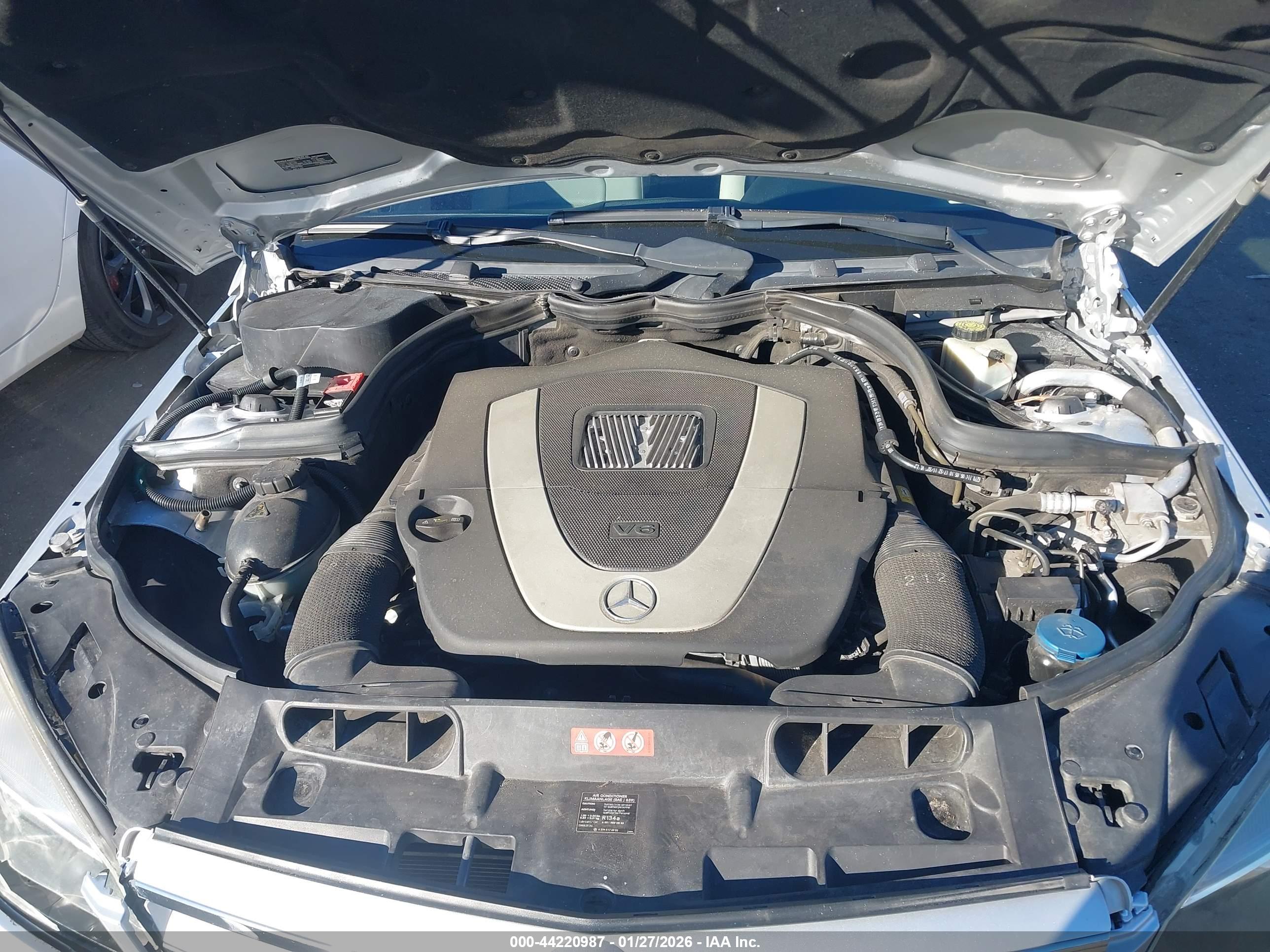 MERCEDES-BENZ C image 10