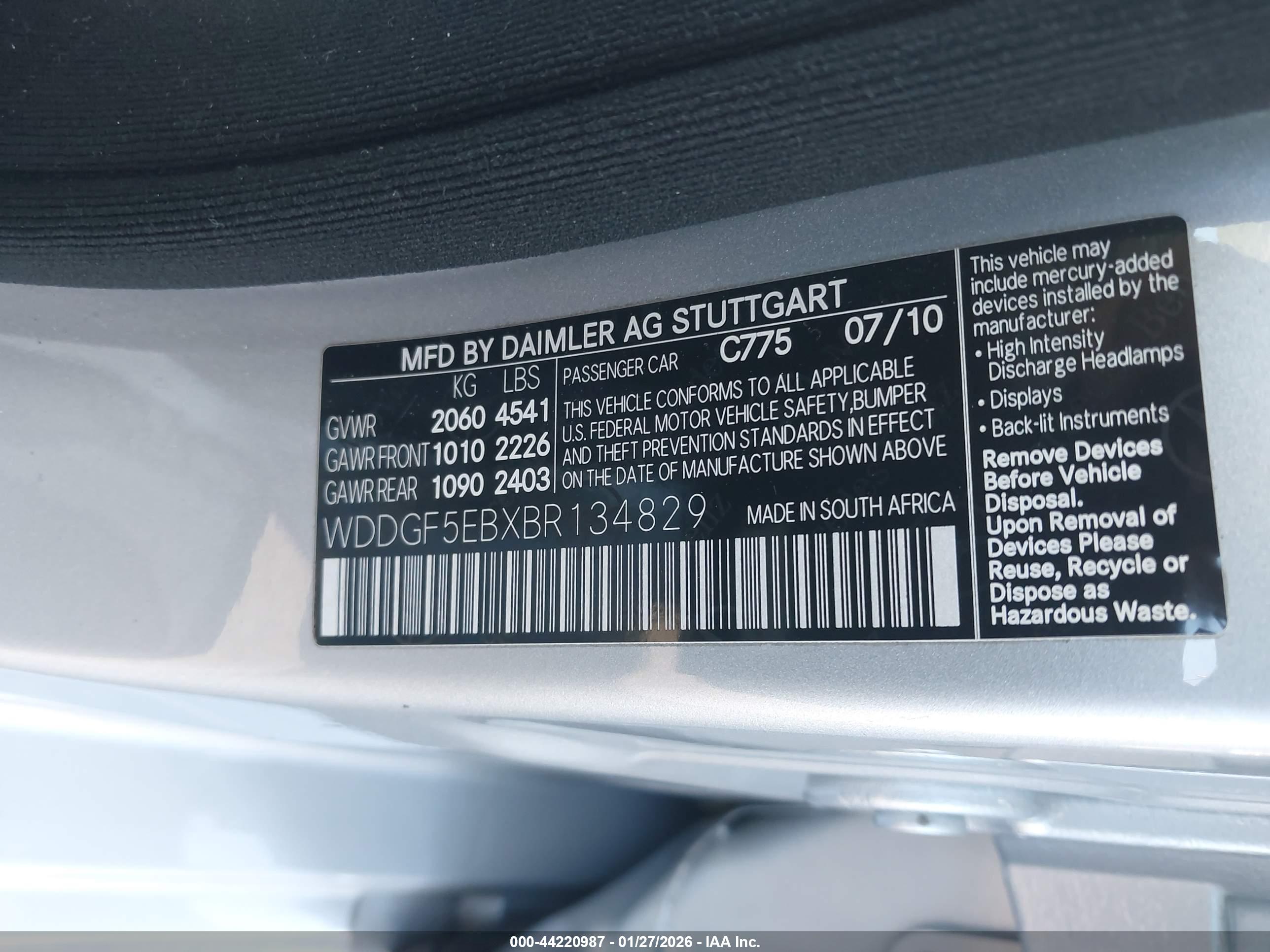 MERCEDES-BENZ C image 9
