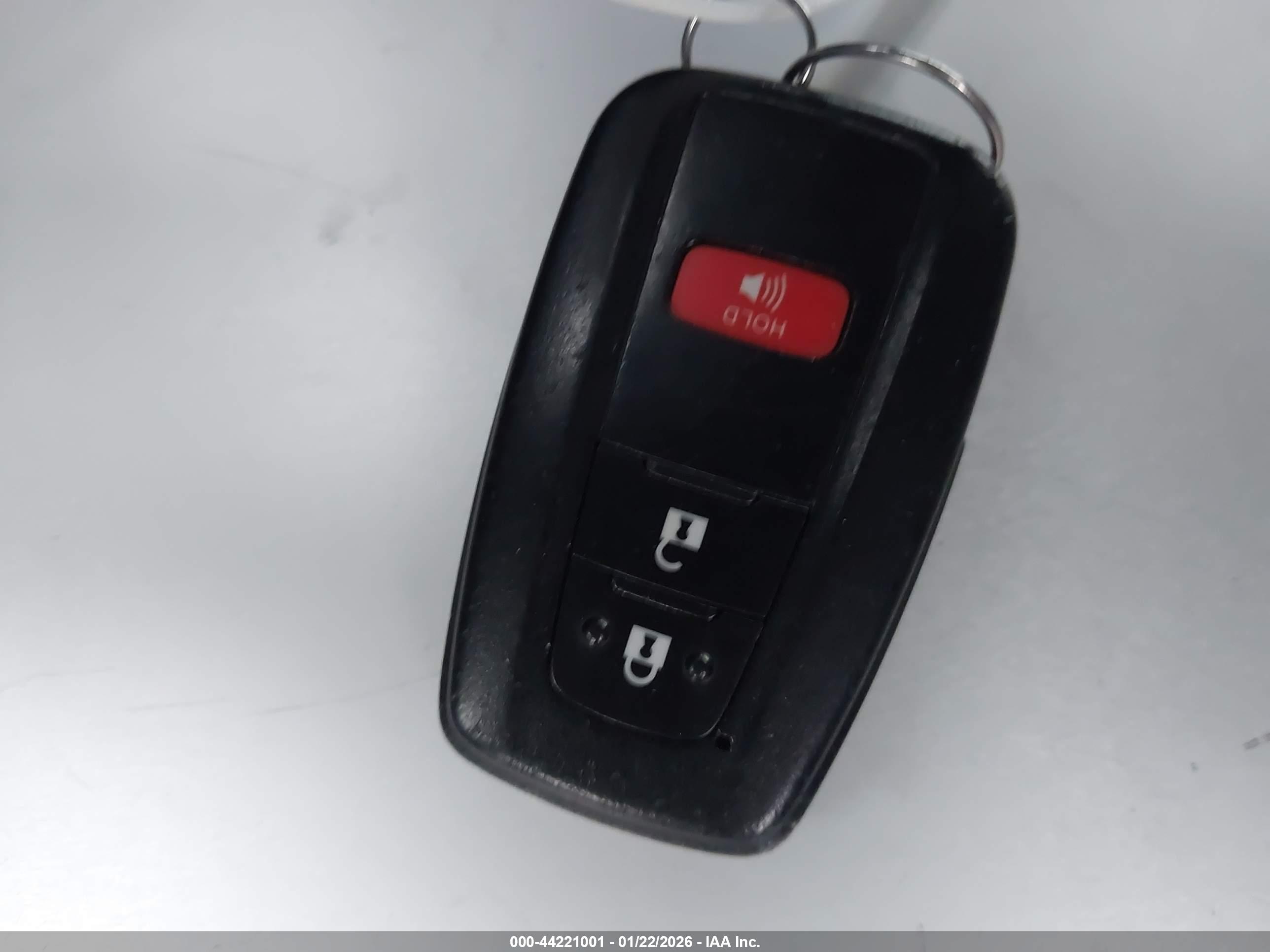 TOYOTA COROLLA image 11