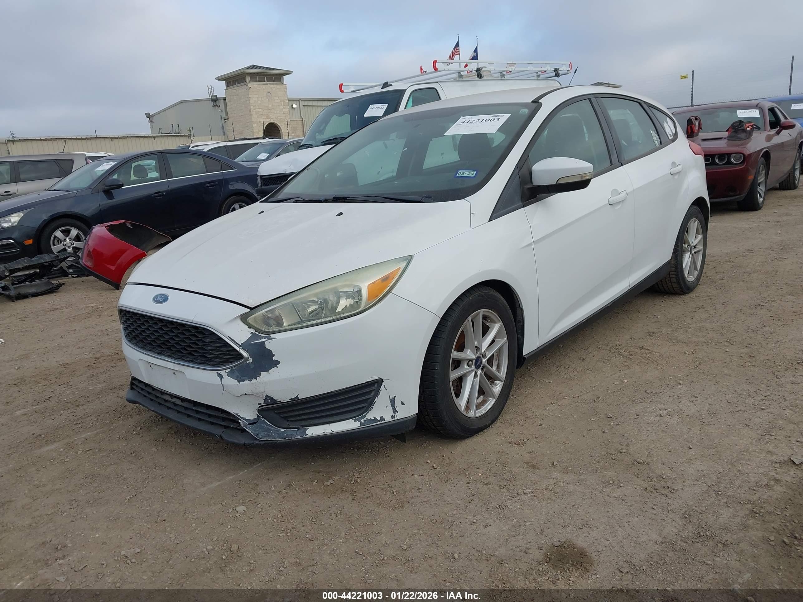 FORD FOCUS image 6
