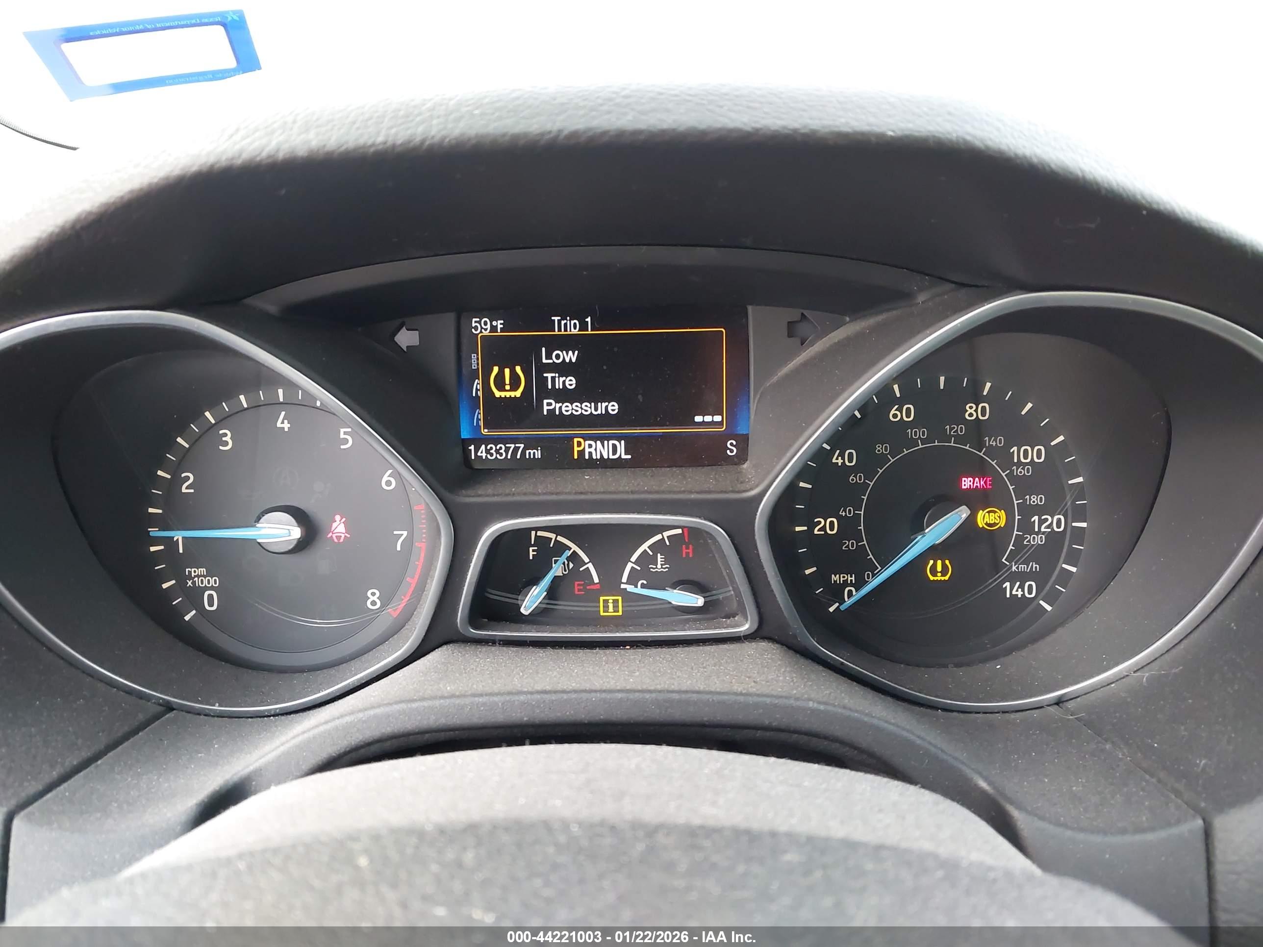 FORD FOCUS image 7