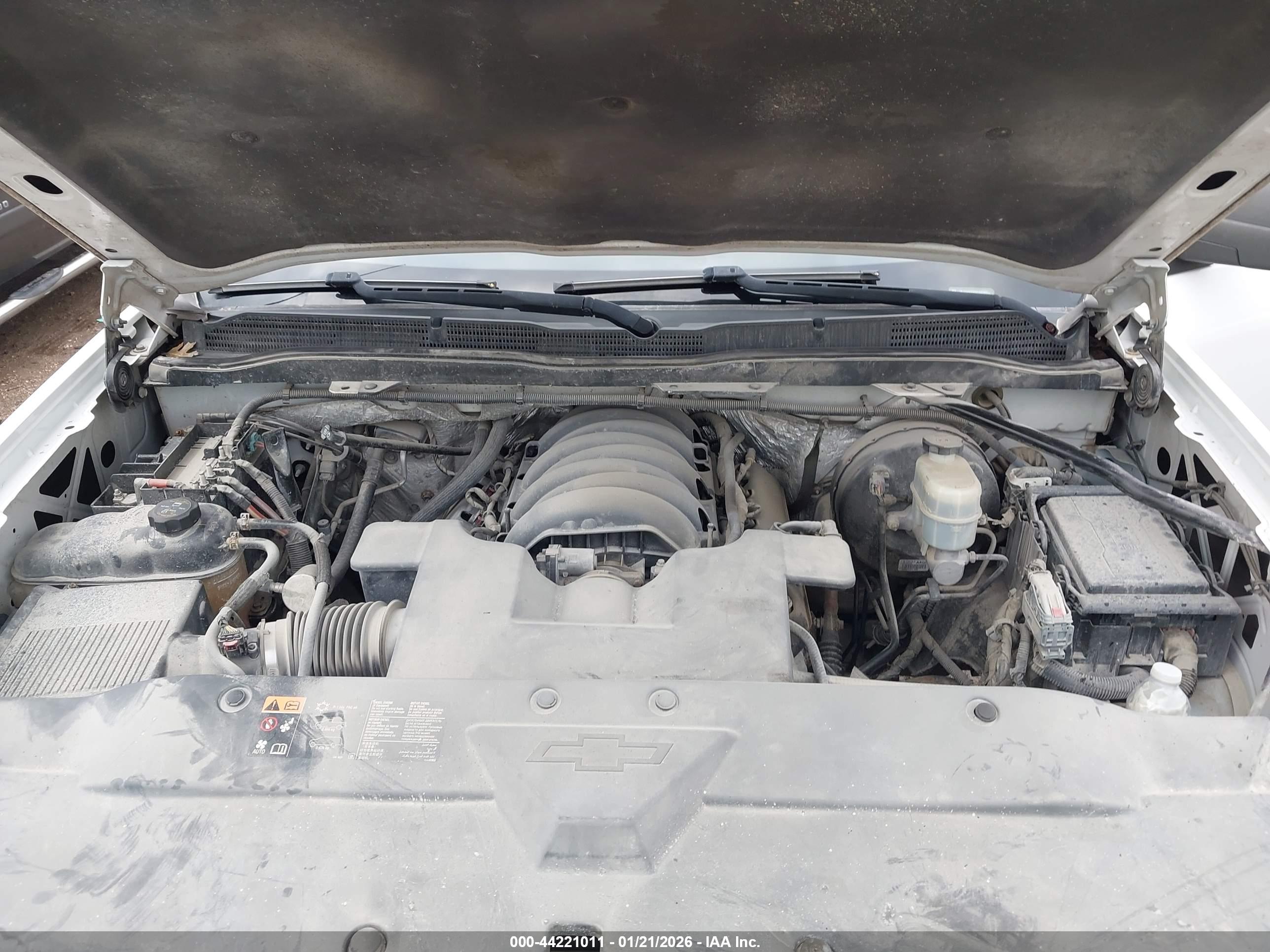 CHEVROLET SILVERADO image 10