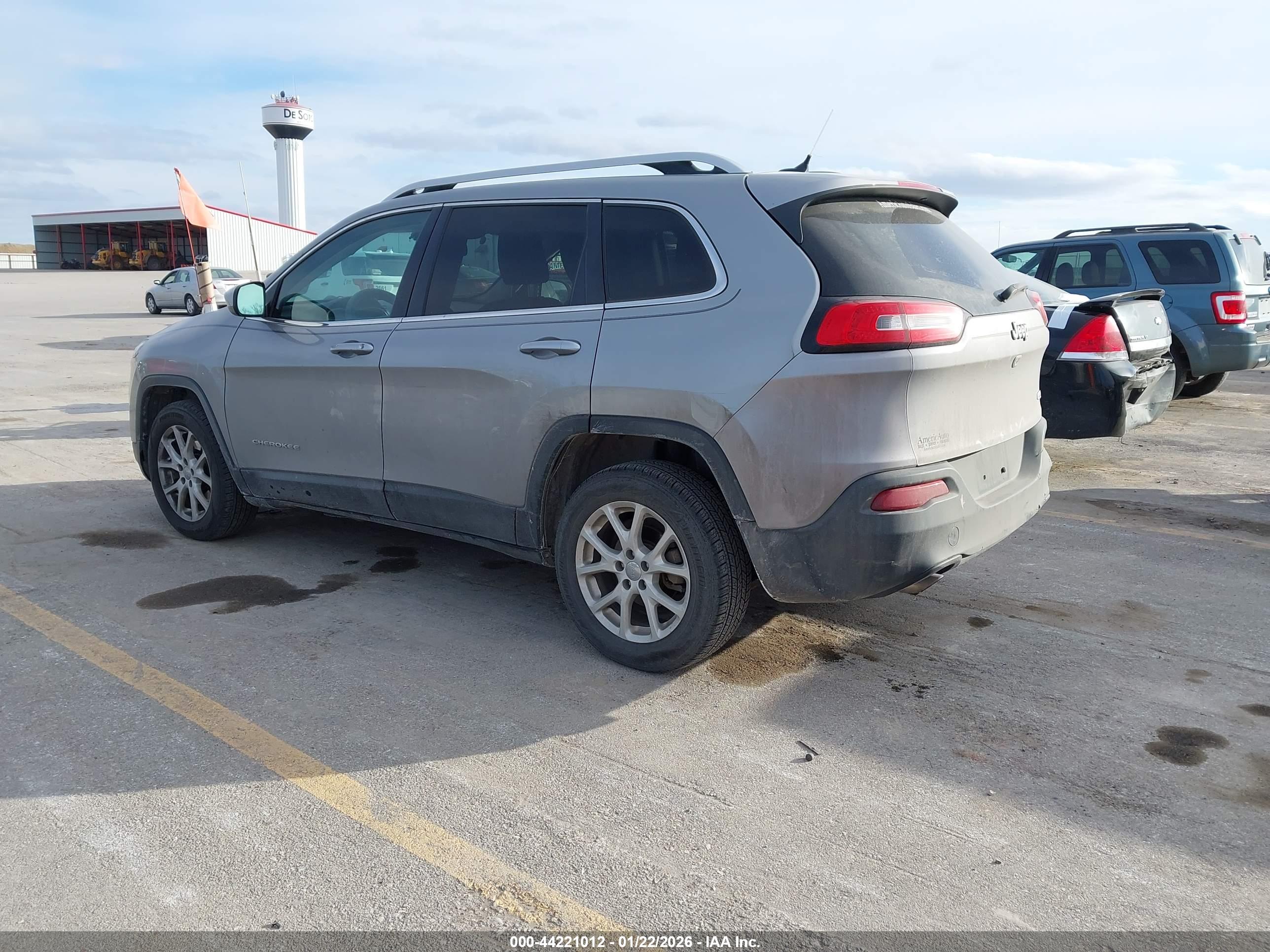 JEEP CHEROKEE image 3