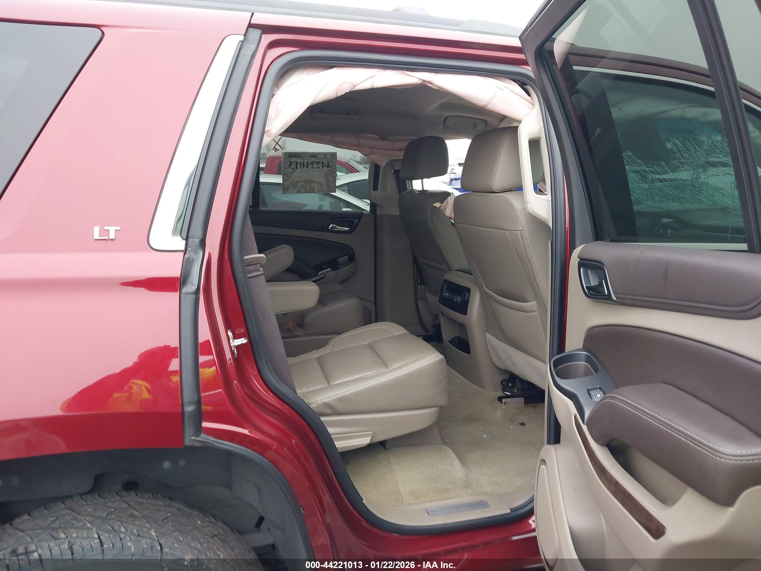 CHEVROLET TAHOE image 8