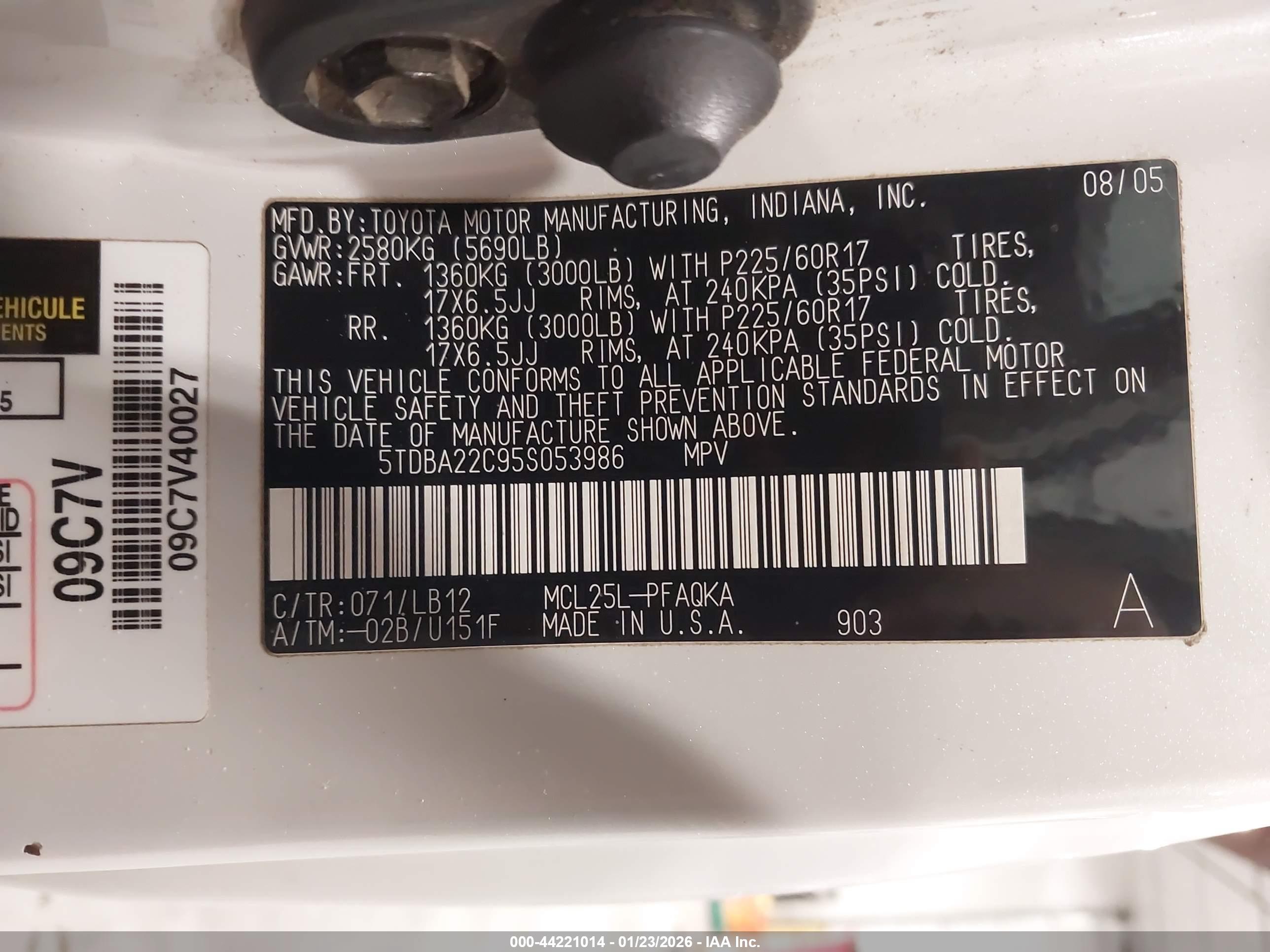 TOYOTA SIENNA image 9