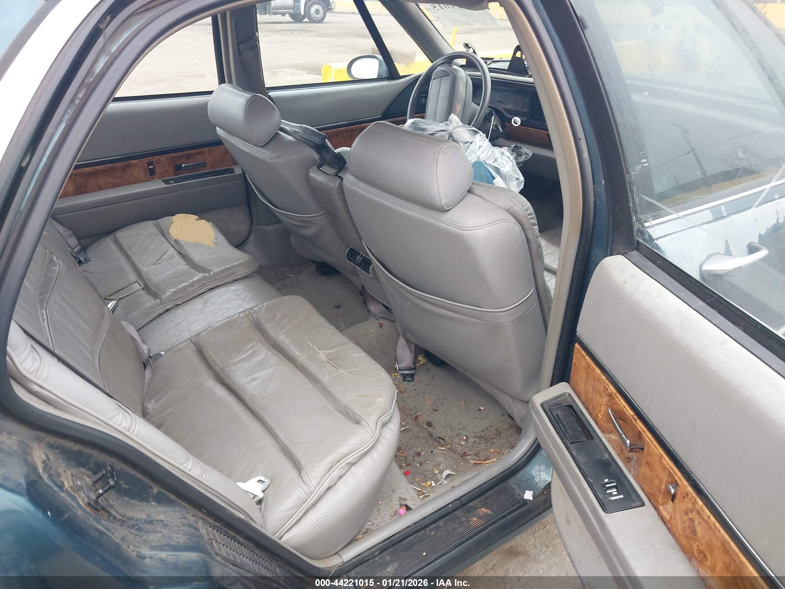 BUICK LESABRE image 8
