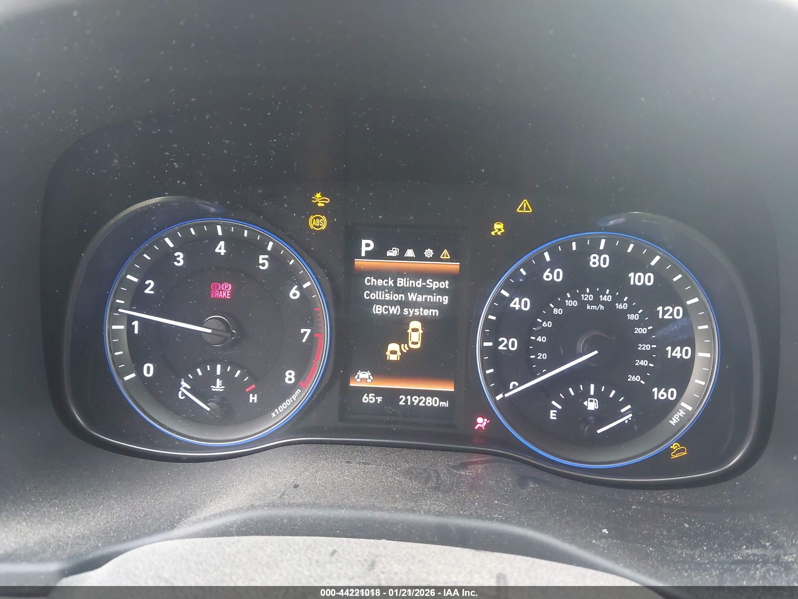 HYUNDAI KONA image 7
