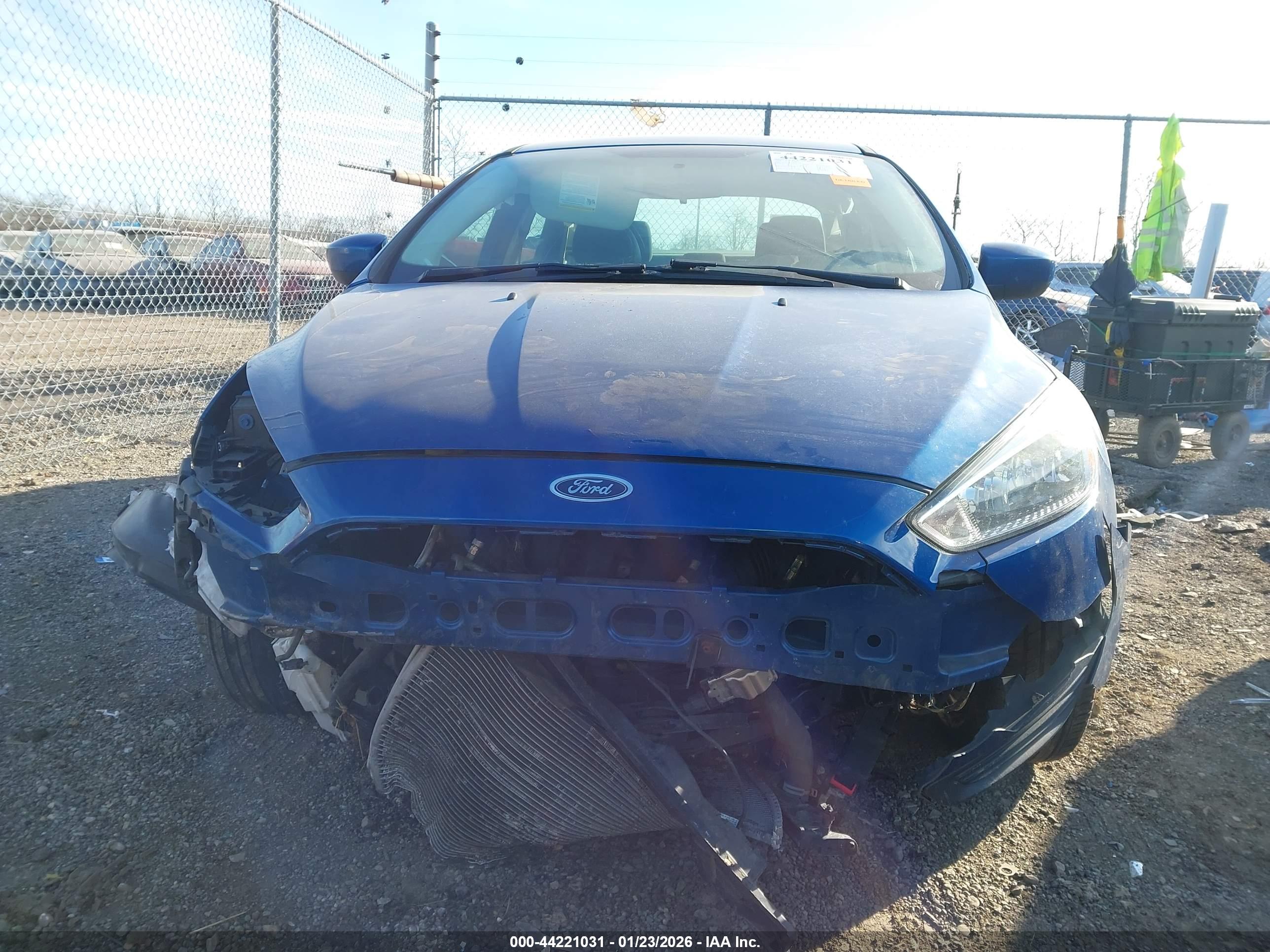 FORD FOCUS image 6