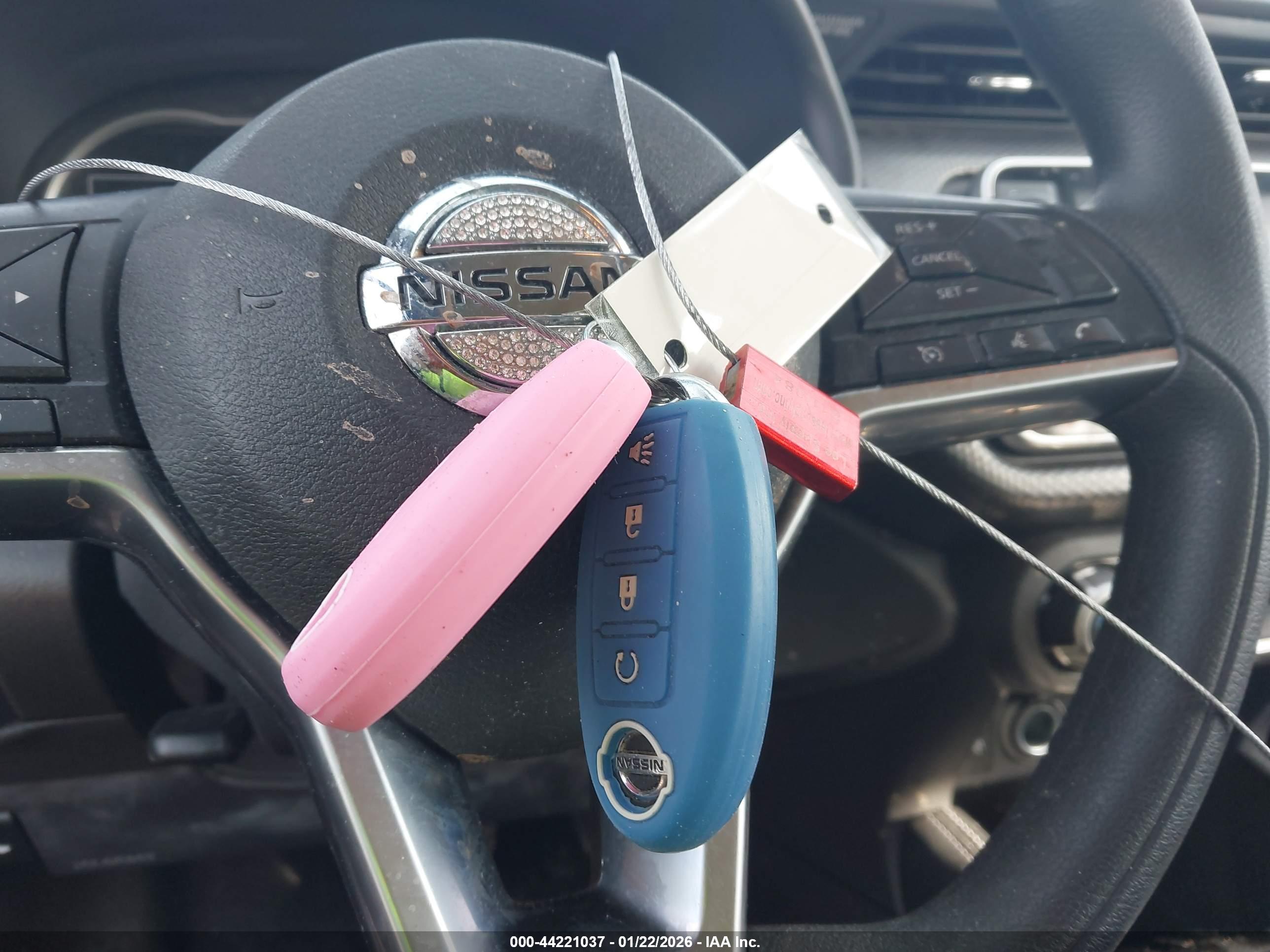 NISSAN KICKS image 11