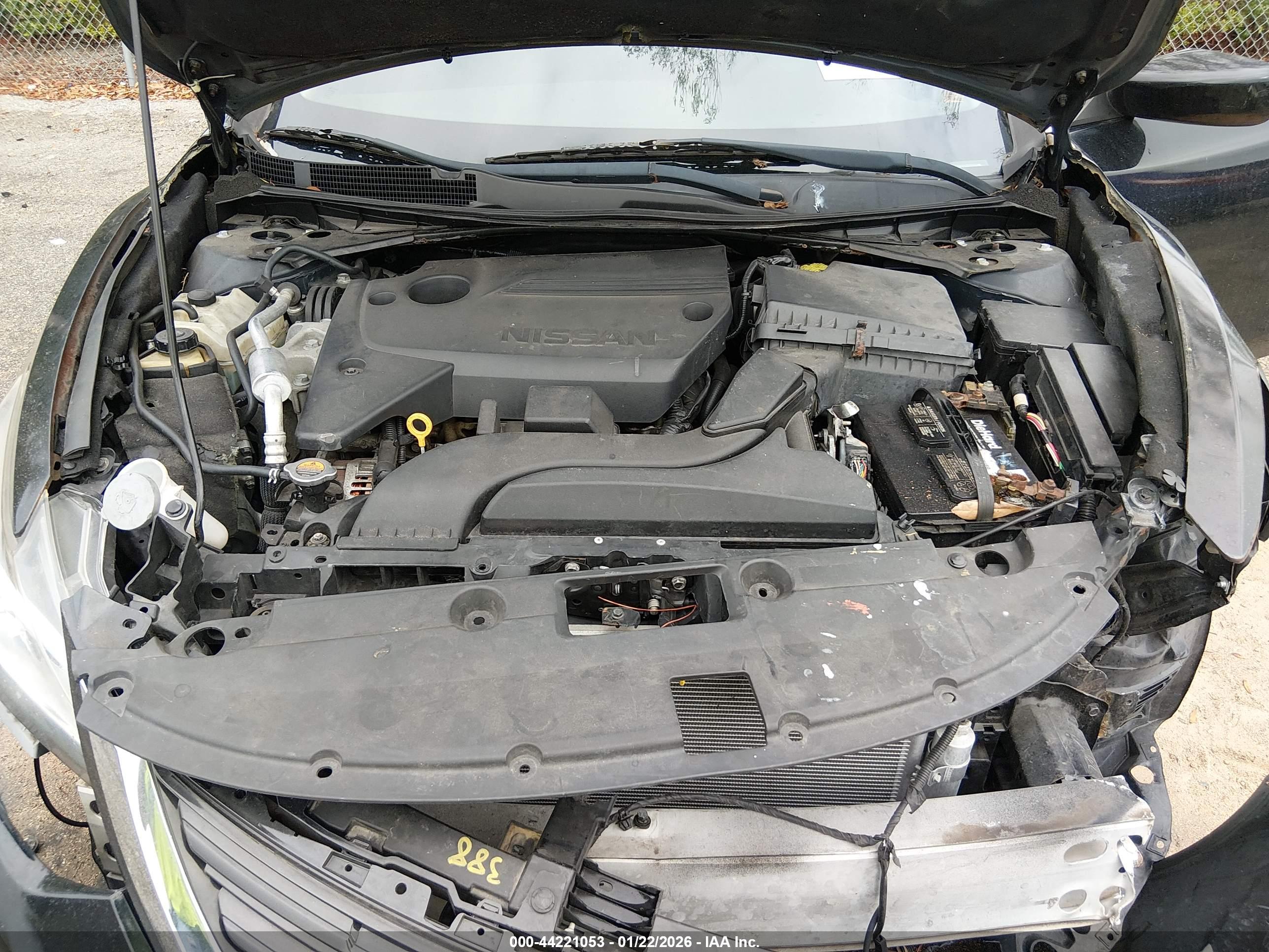 NISSAN ALTIMA image 10