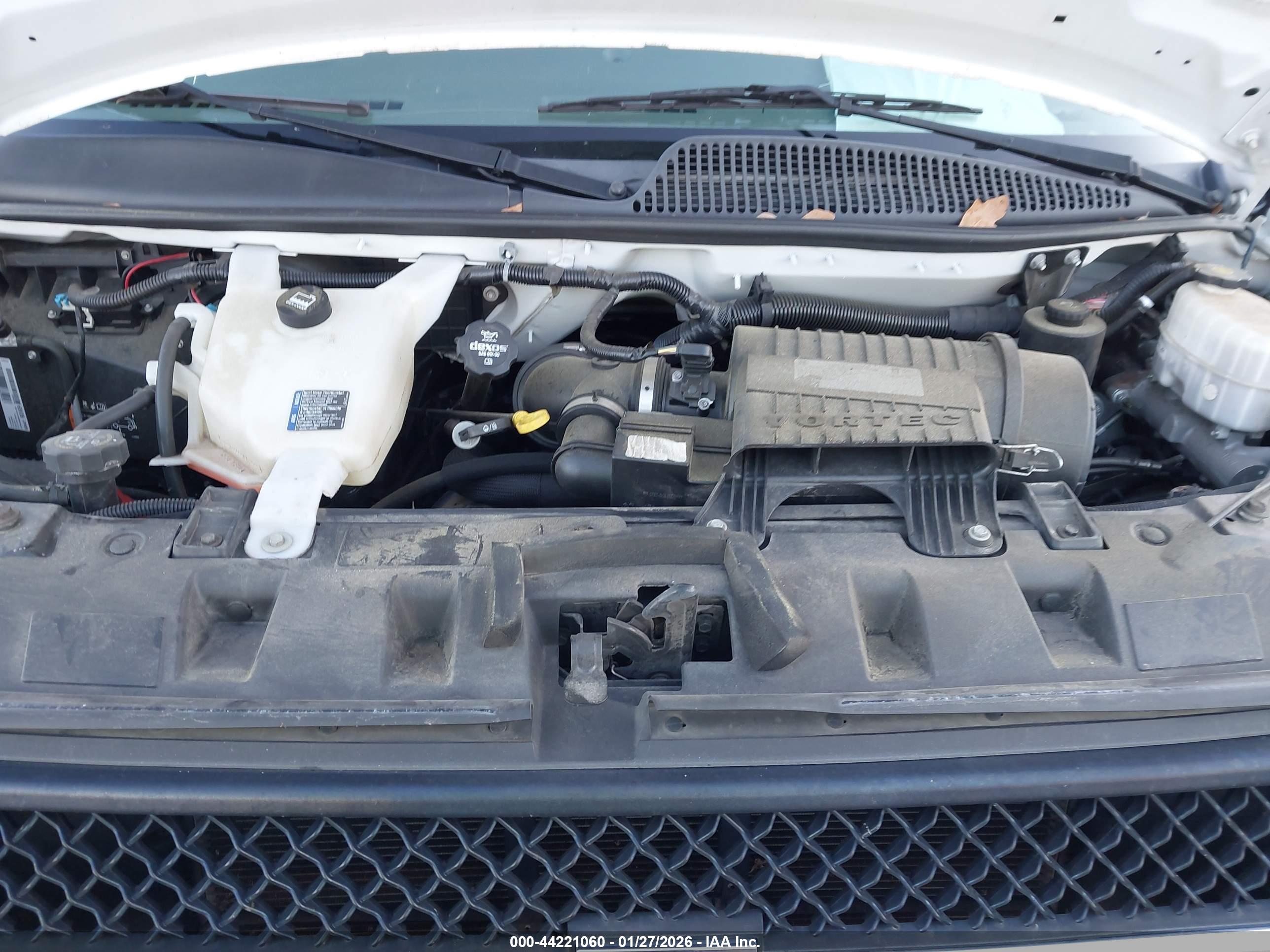 CHEVROLET EXPRESS image 10