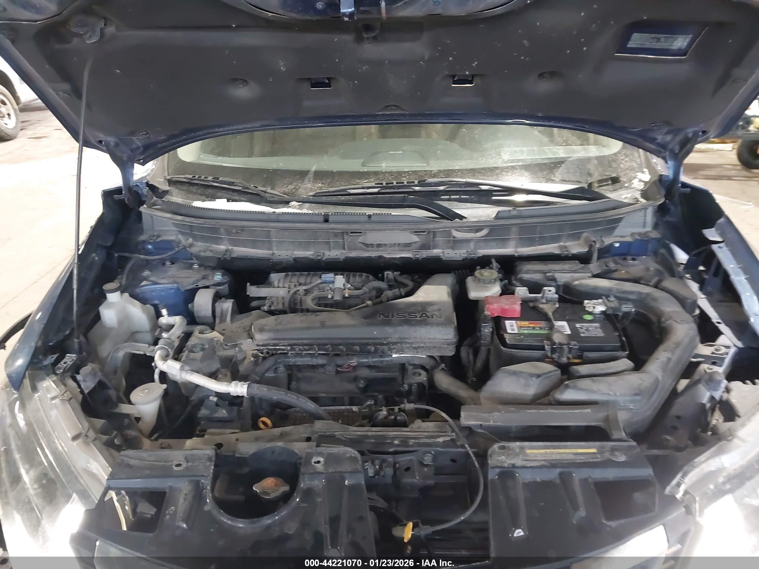 NISSAN ROGUE image 10