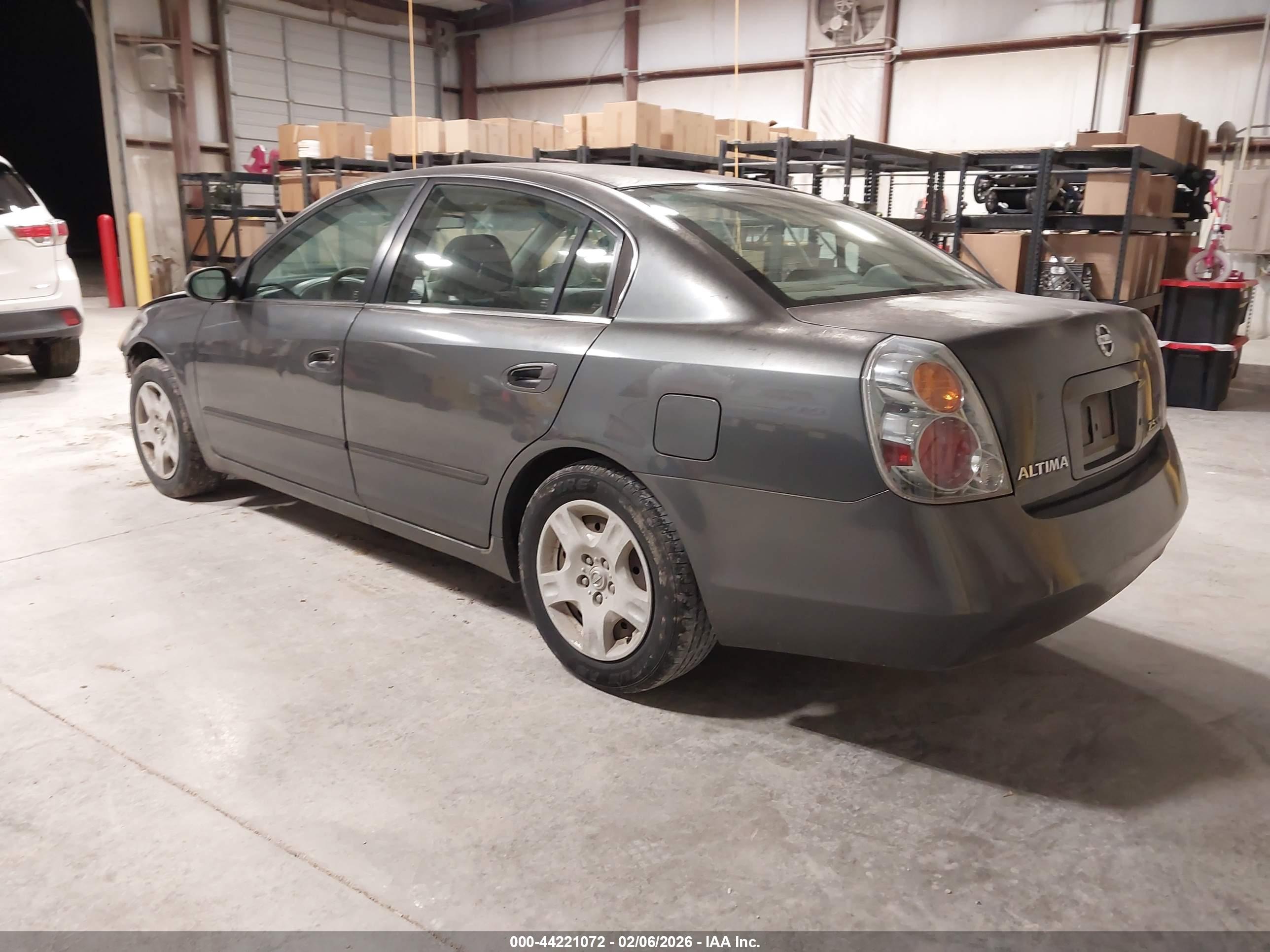 NISSAN ALTIMA image 3