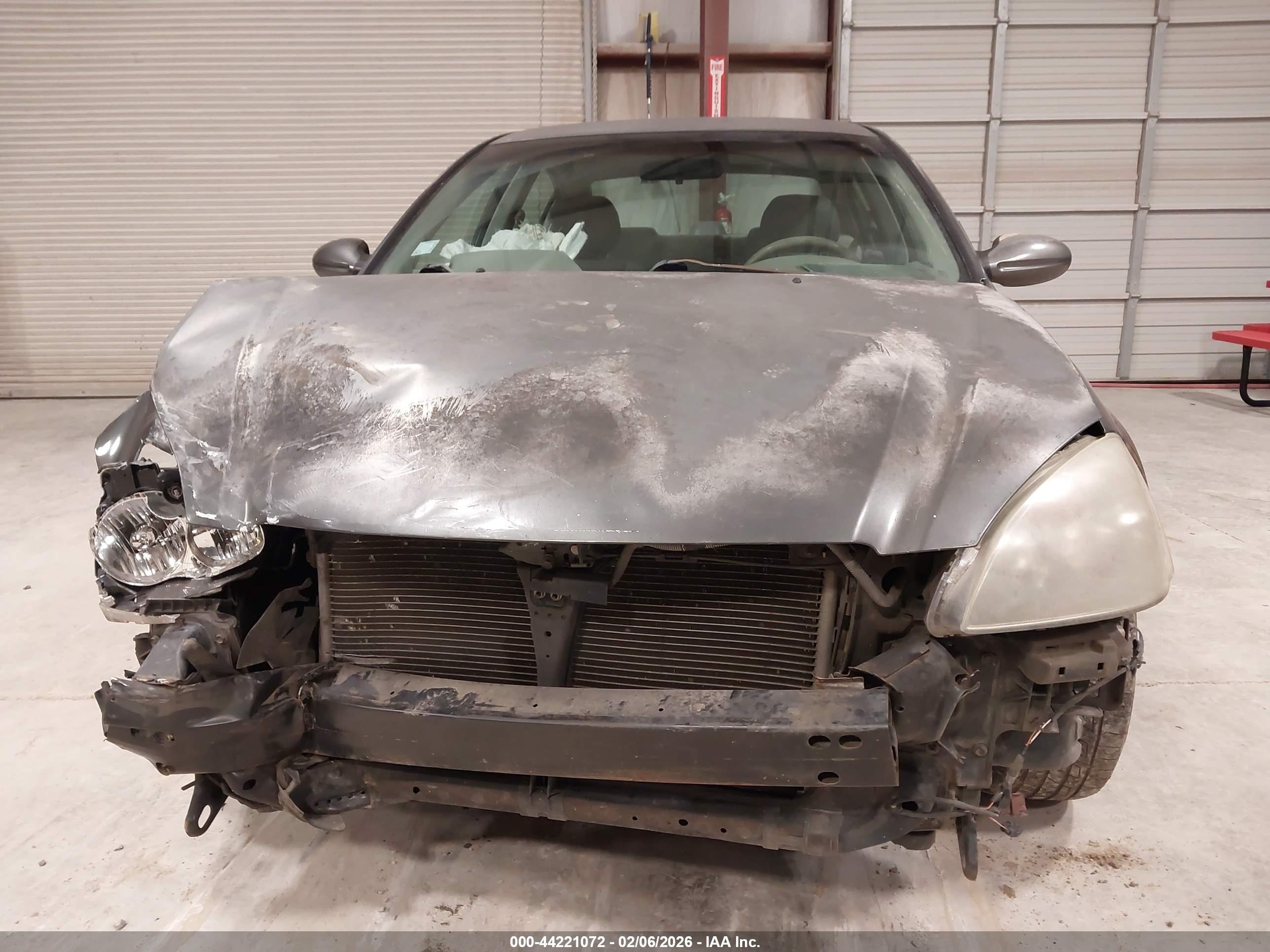 NISSAN ALTIMA image 6