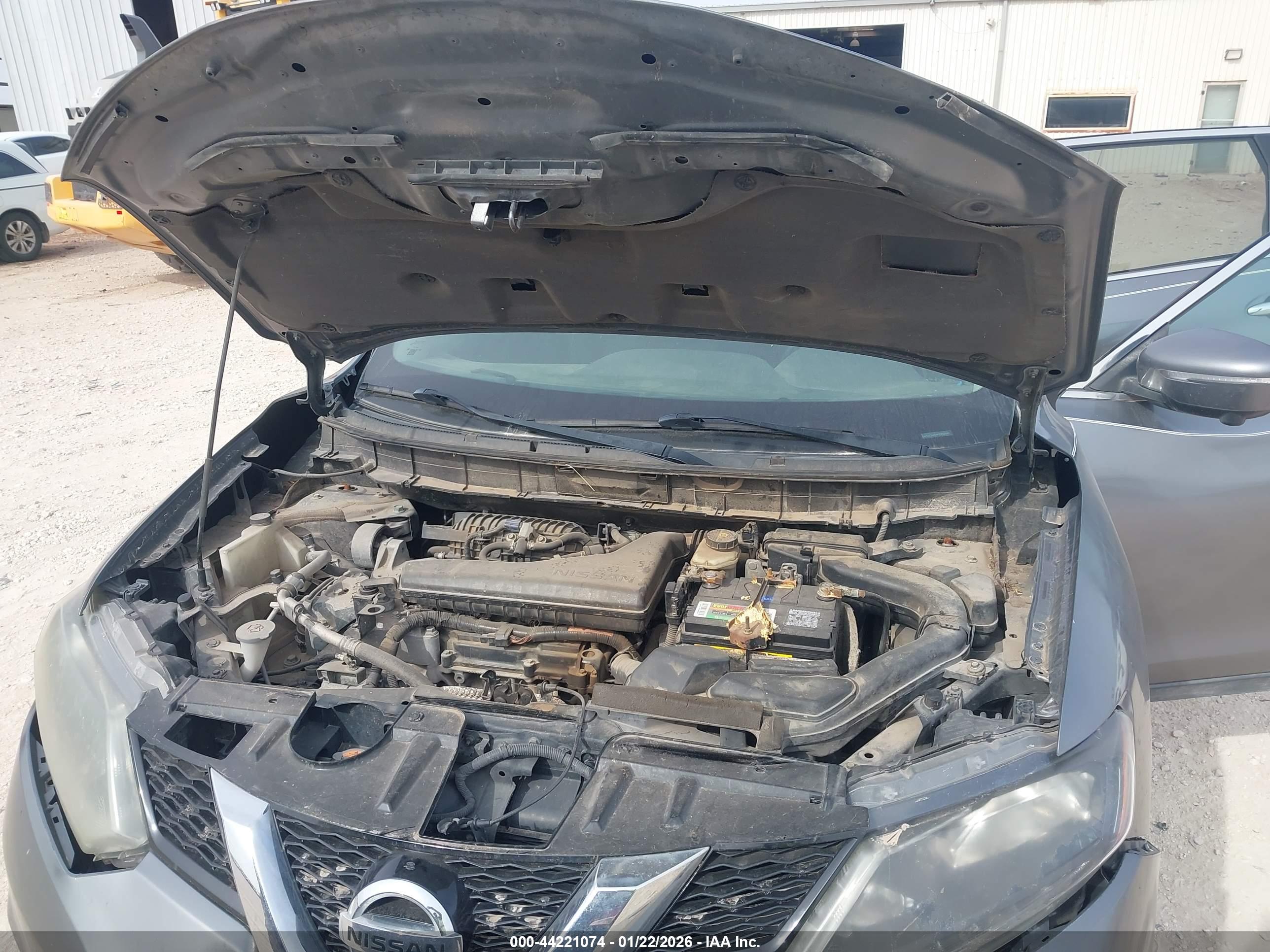 NISSAN ROGUE image 10
