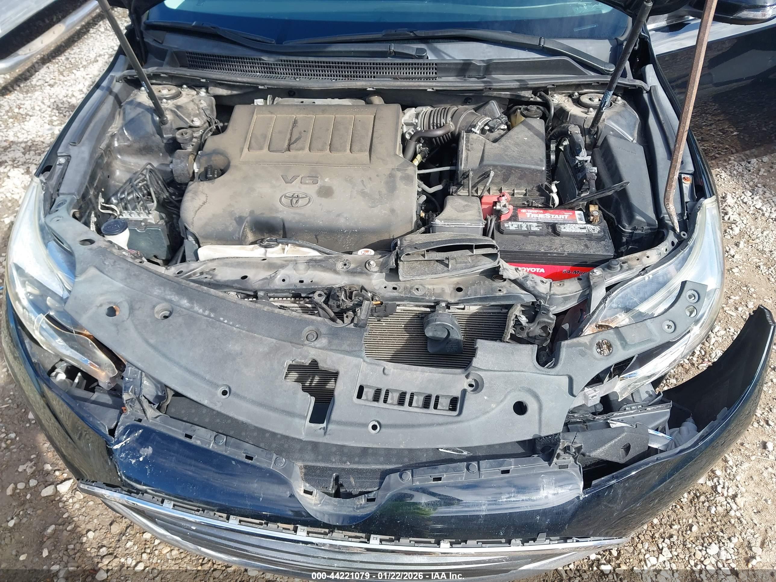 TOYOTA AVALON image 10