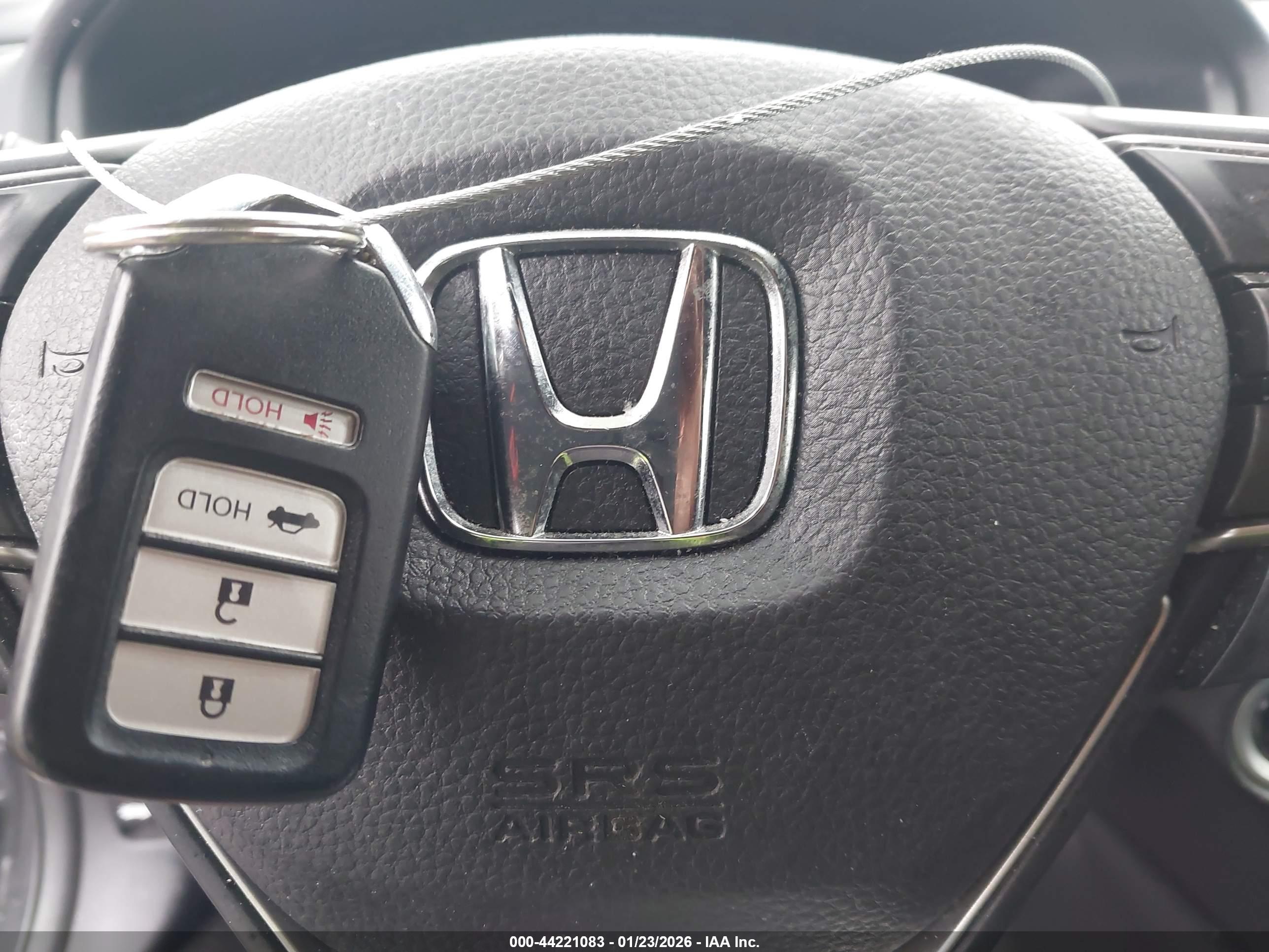 HONDA ACCORD image 11