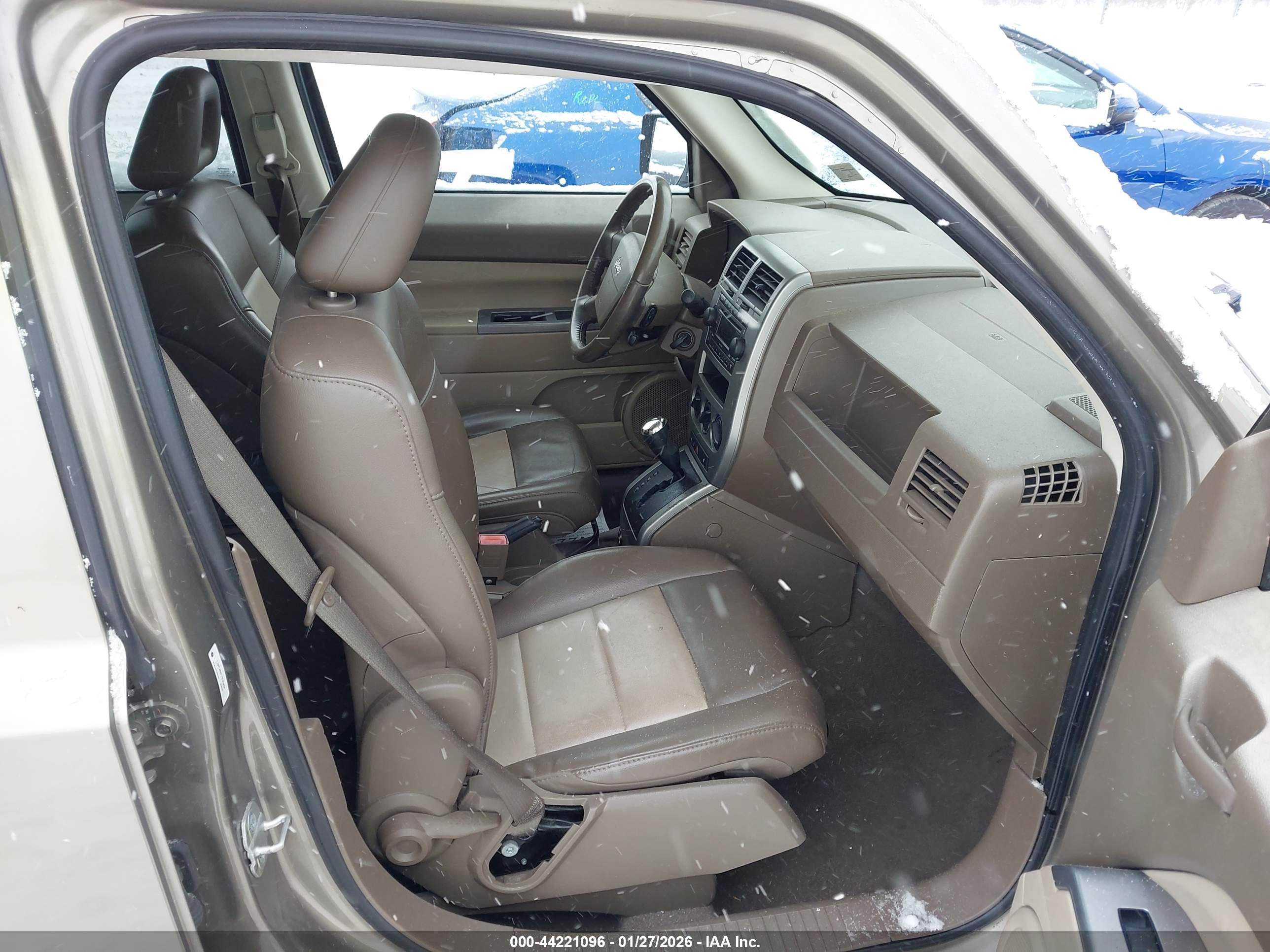 JEEP PATRIOT image 5