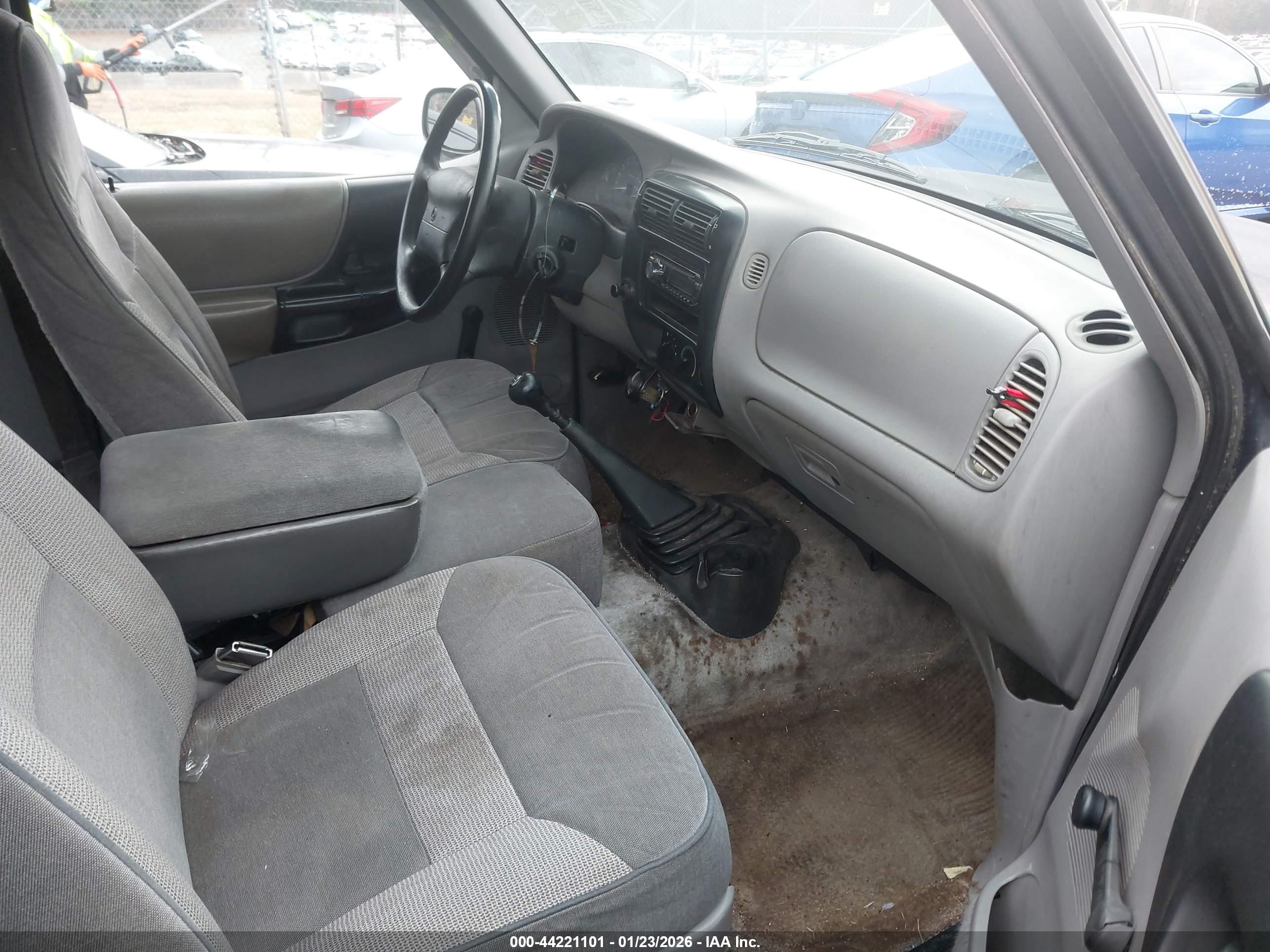 MAZDA B2300 image 5
