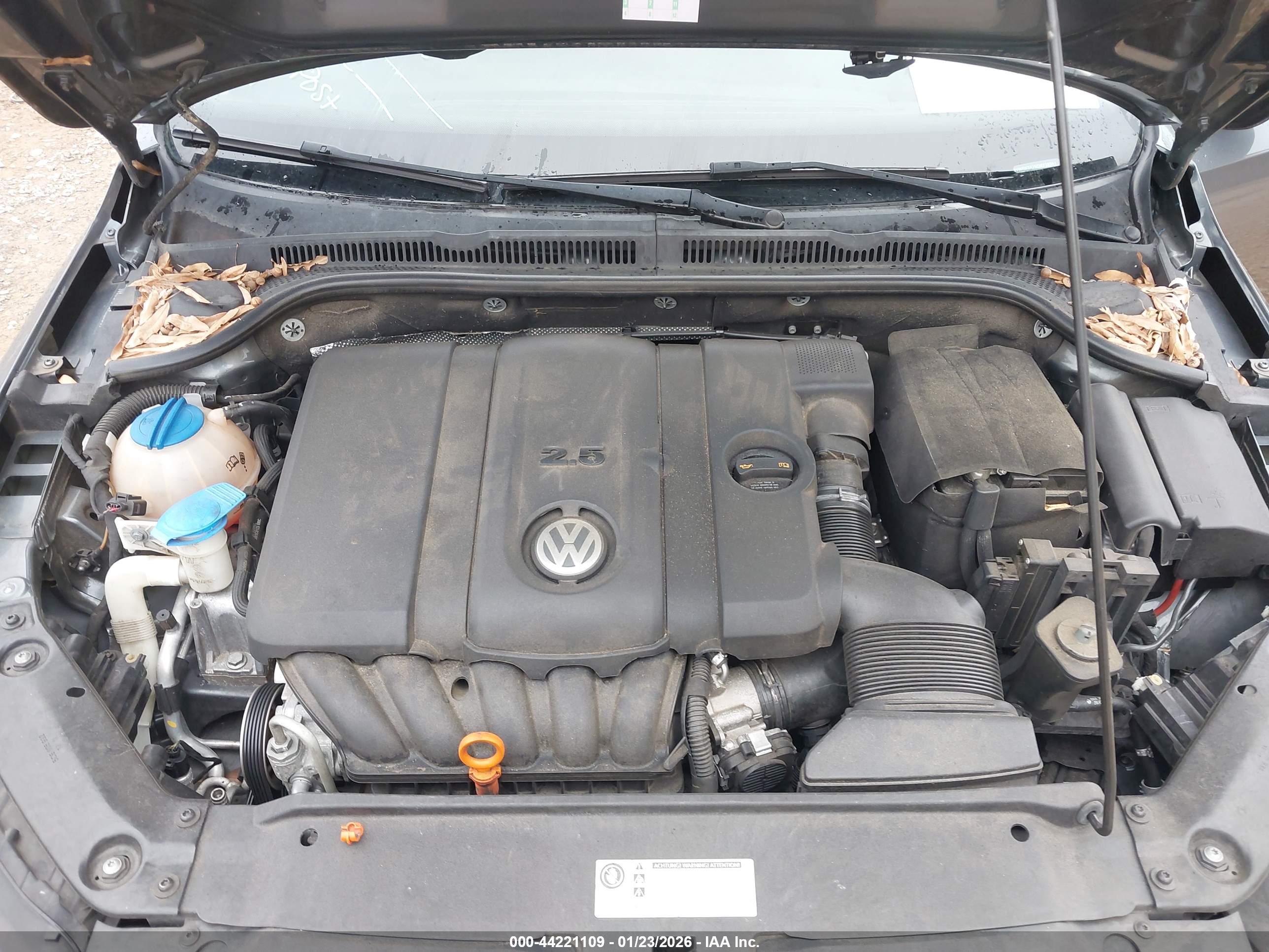 VOLKSWAGEN JETTA image 10