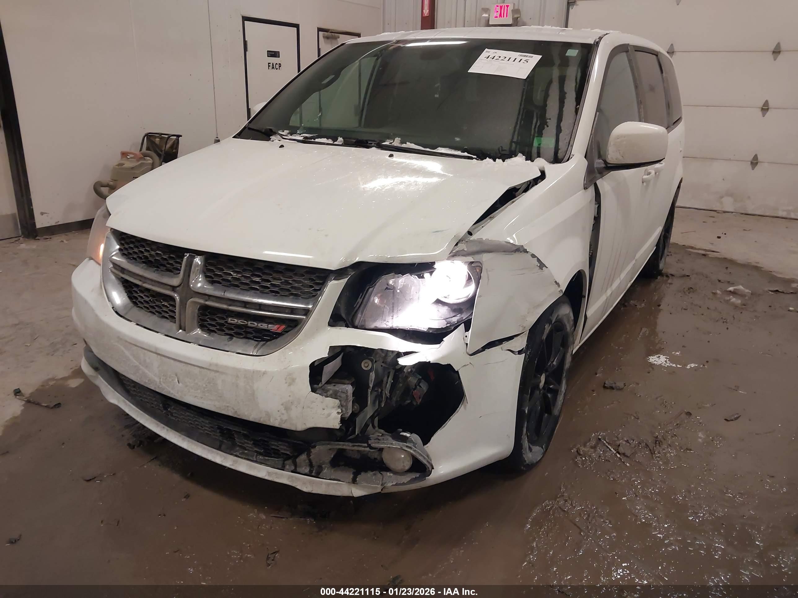 DODGE GRAND image 6