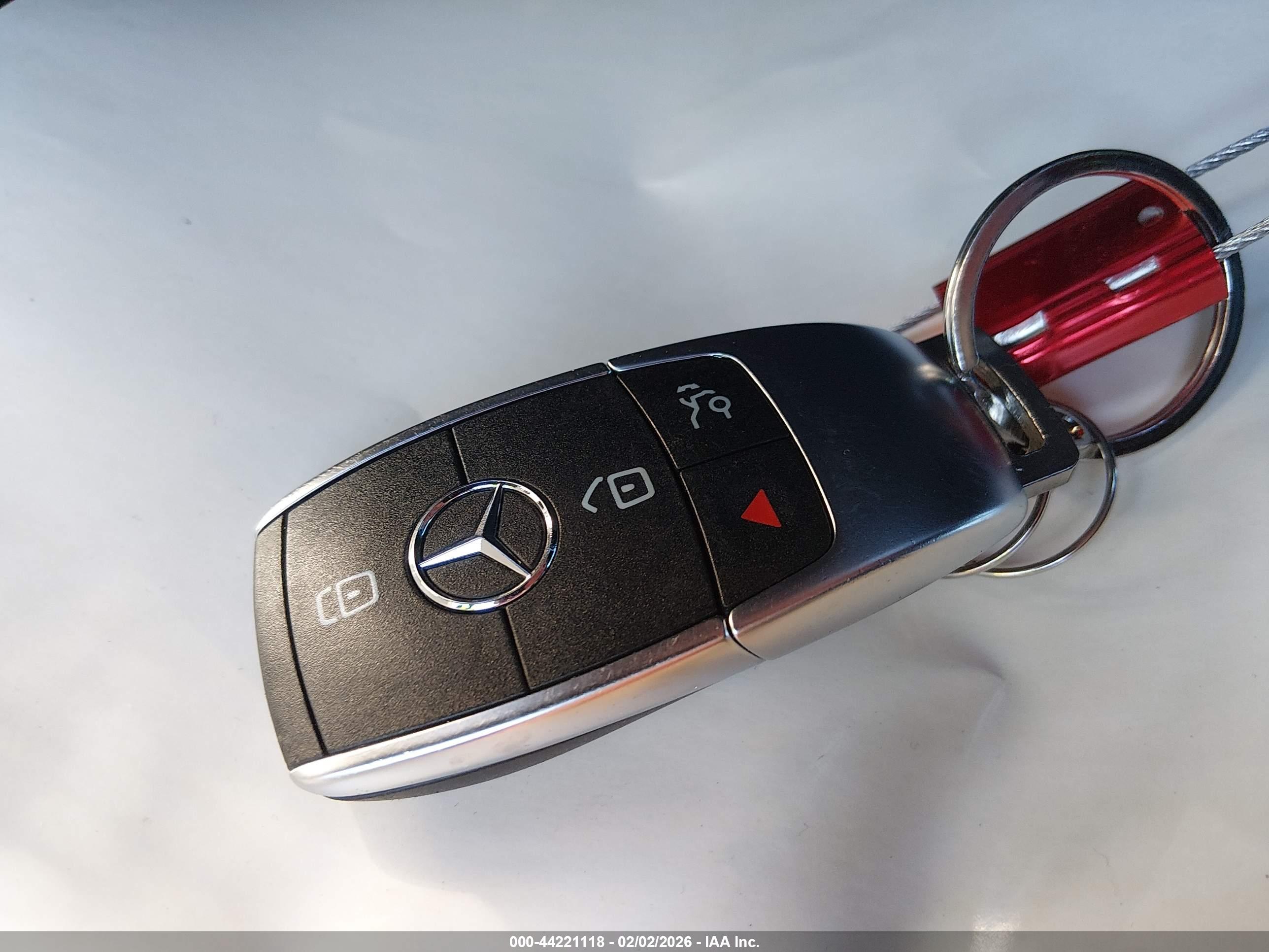 MERCEDES-BENZ GLE image 11