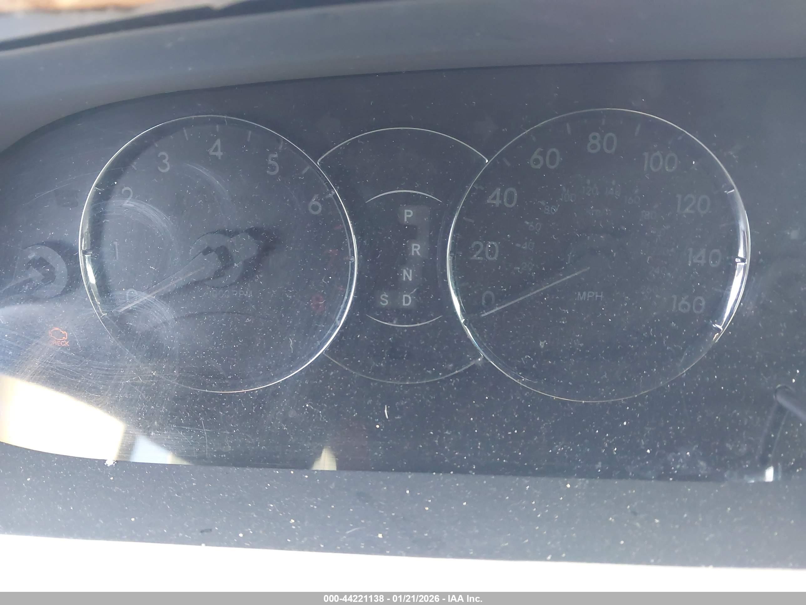 TOYOTA AVALON image 7