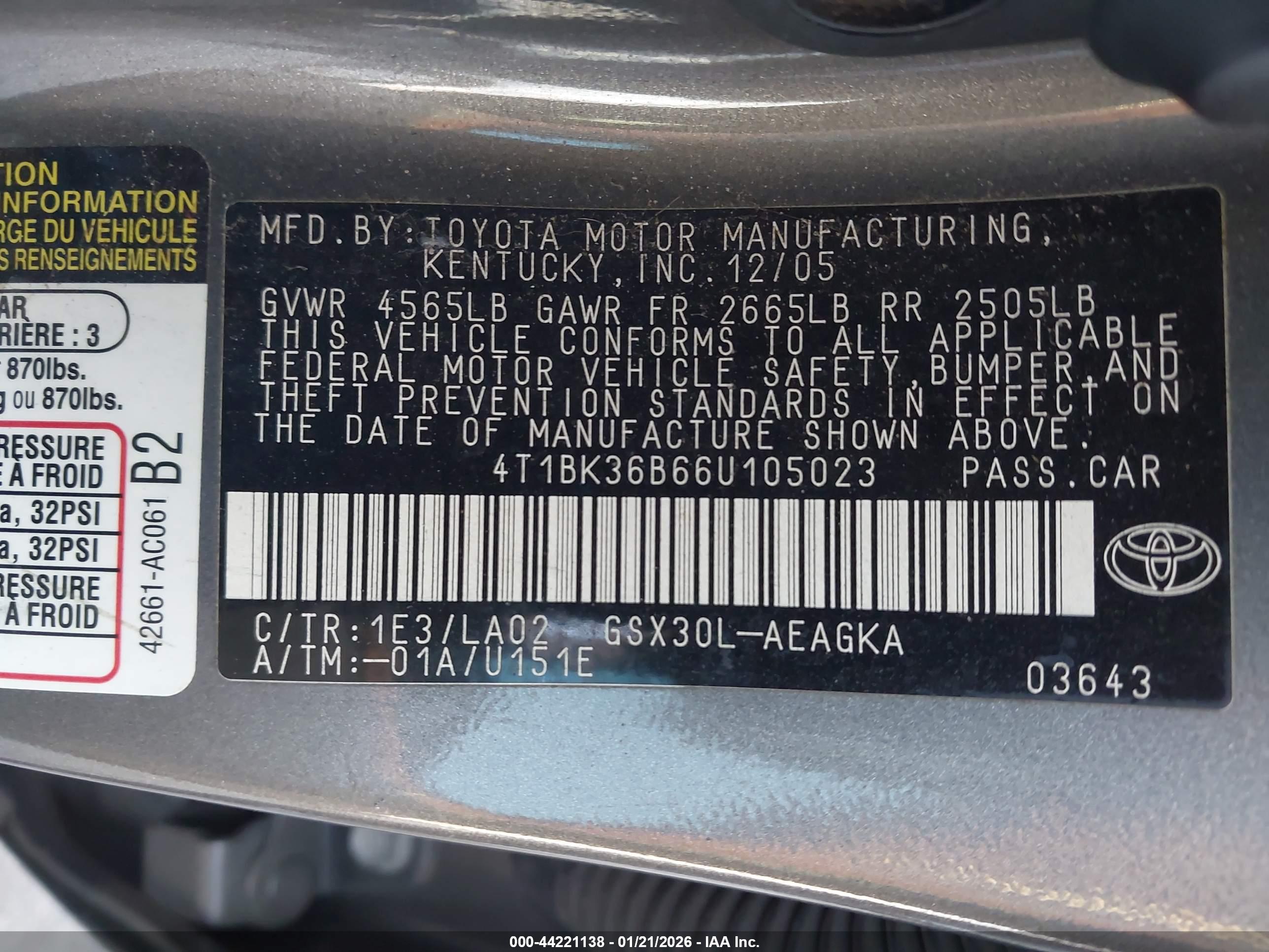 TOYOTA AVALON image 9