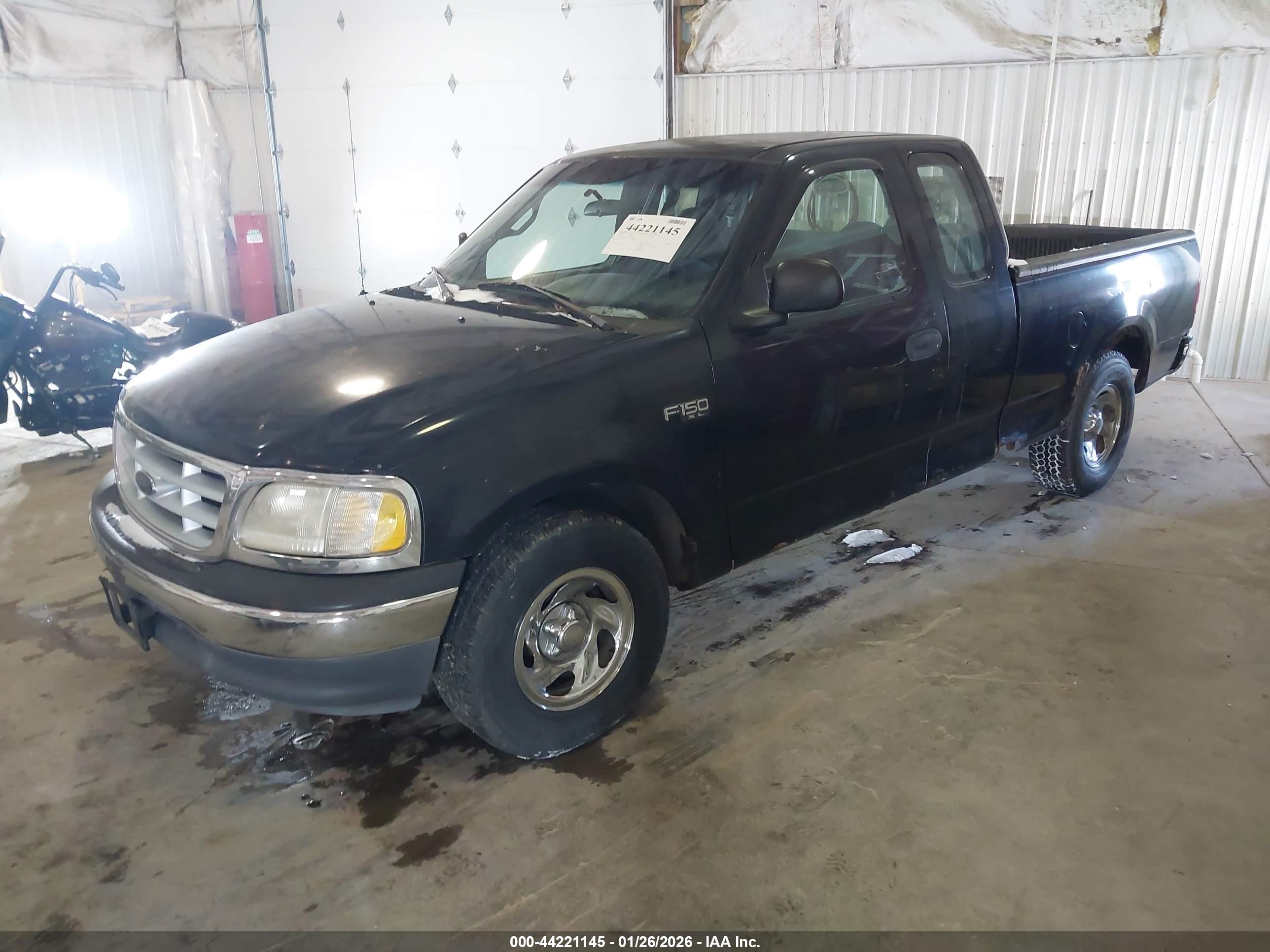 FORD F-150 image 2