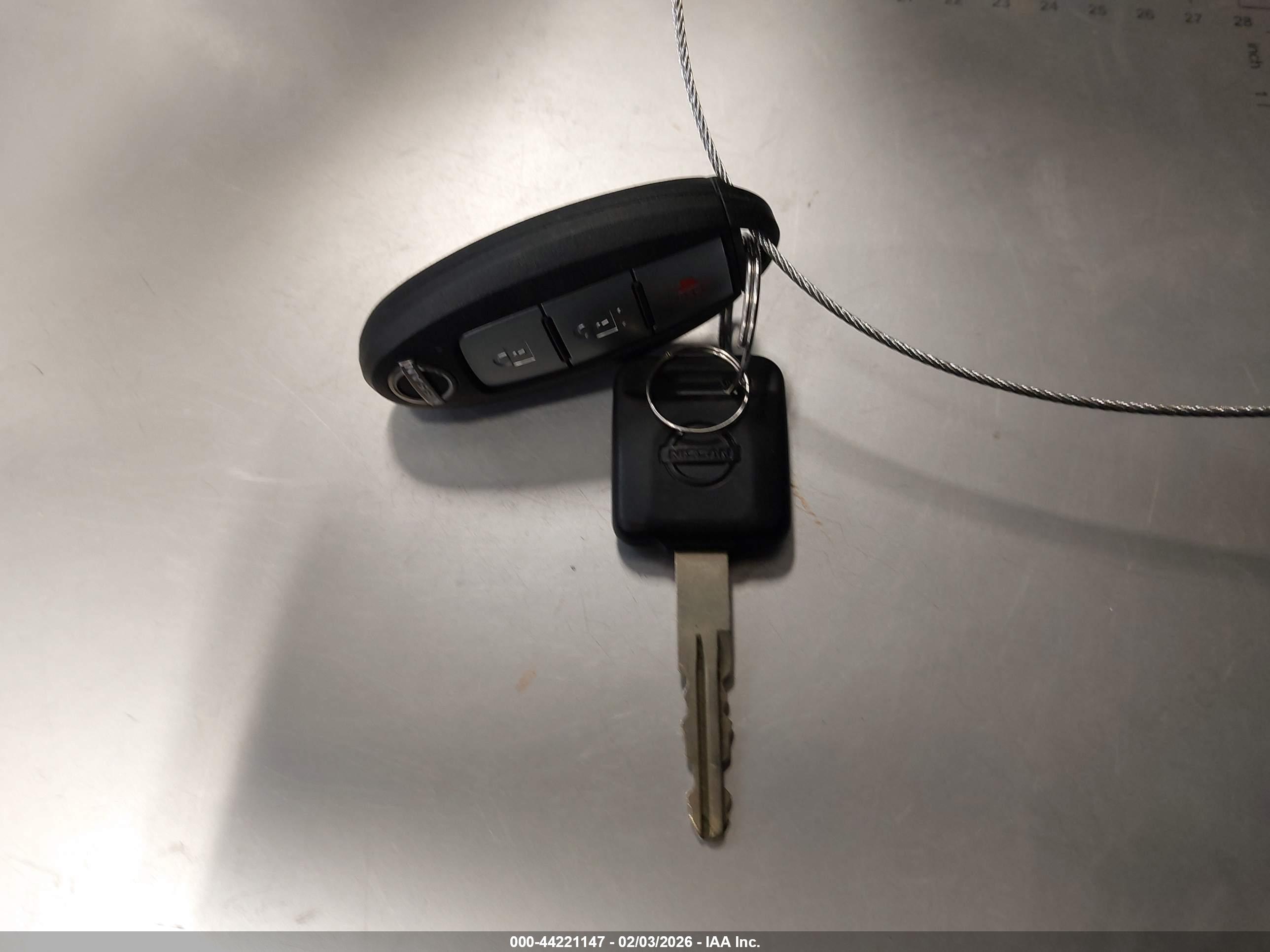 NISSAN FRONTIER image 11