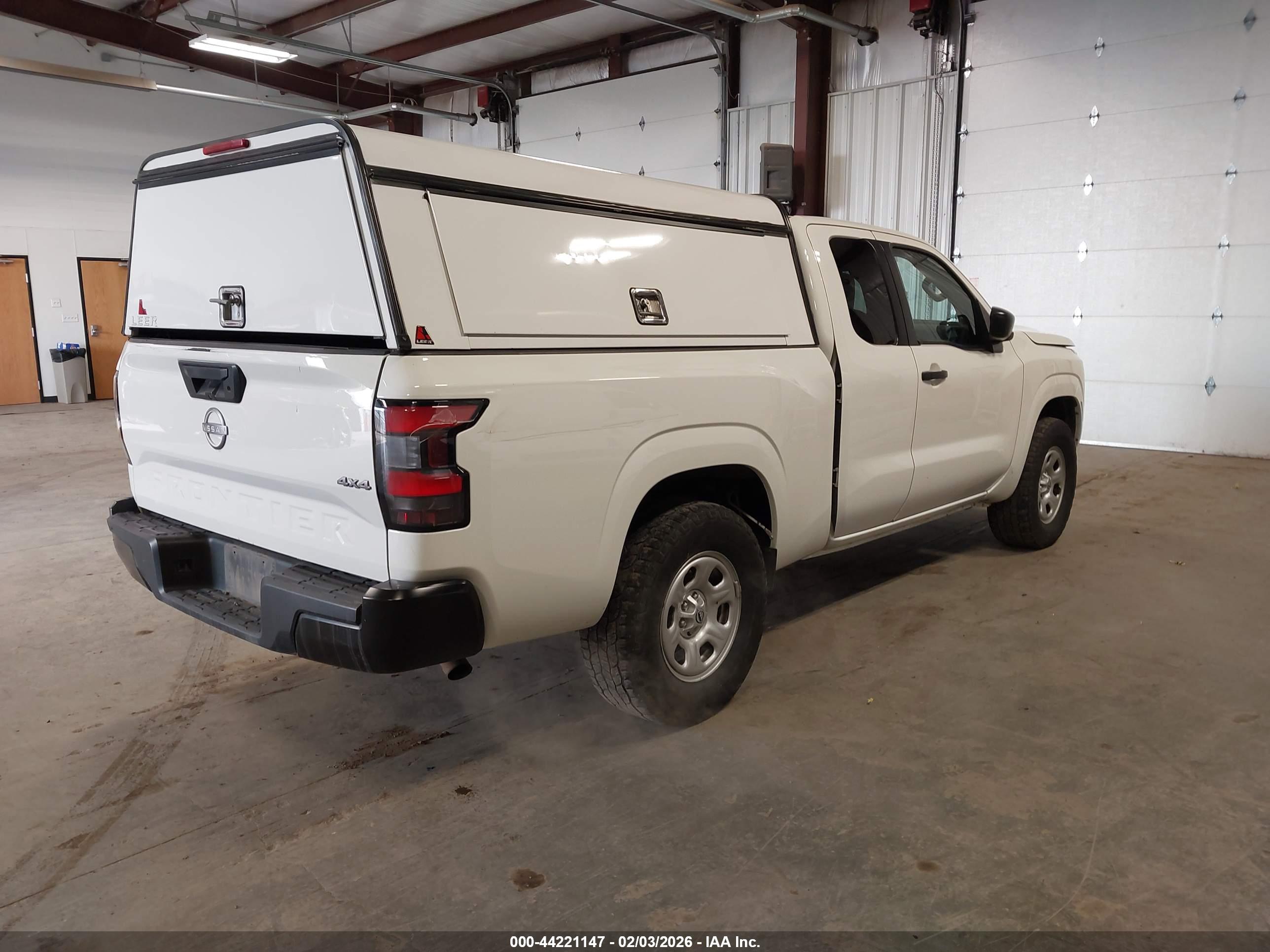 NISSAN FRONTIER image 4