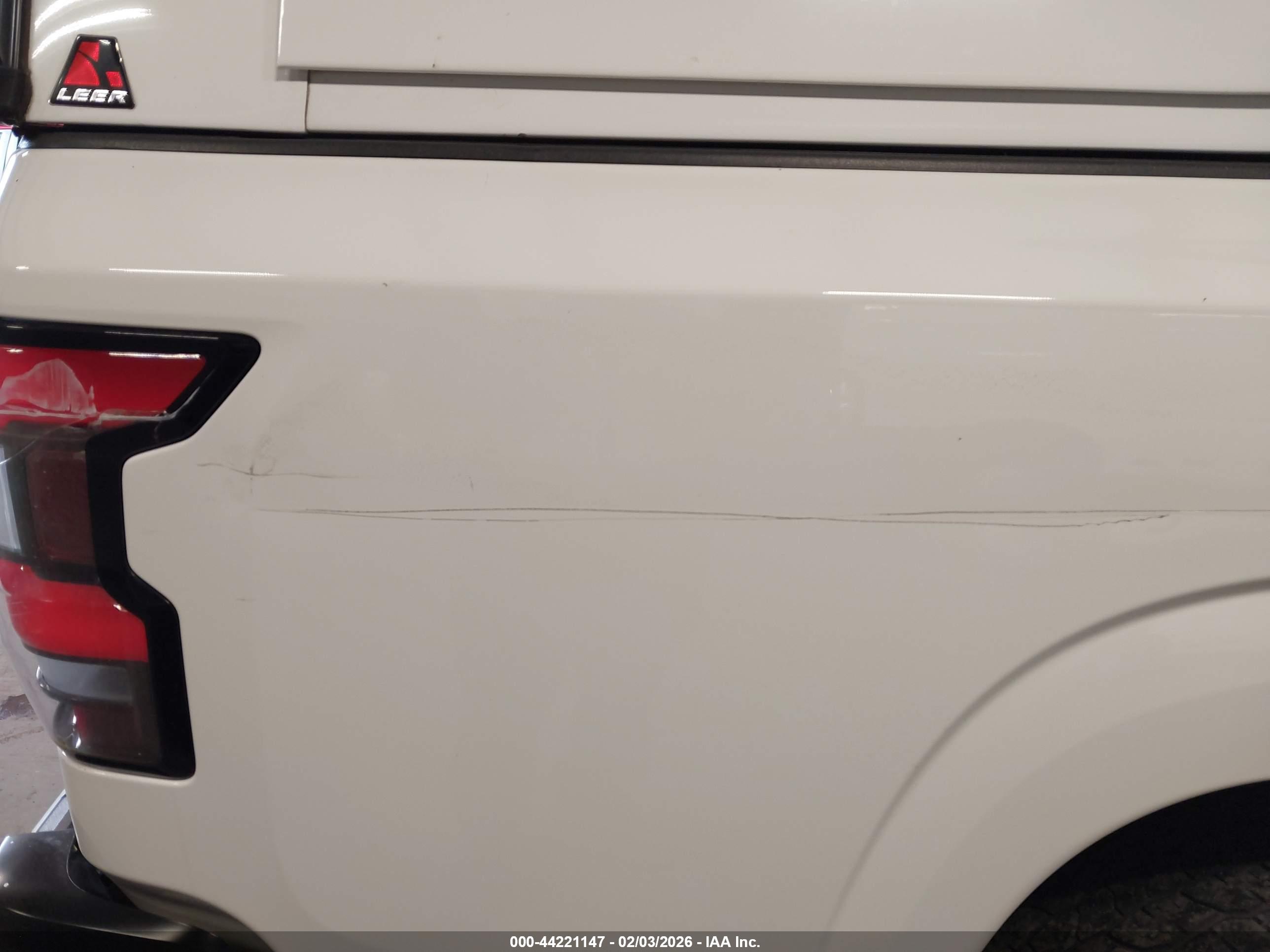 NISSAN FRONTIER image 6