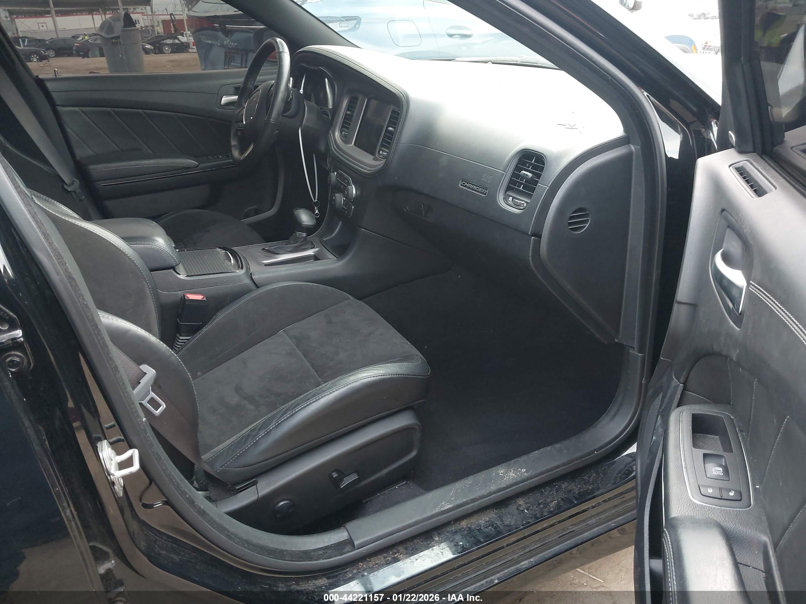 DODGE CHARGER image 5