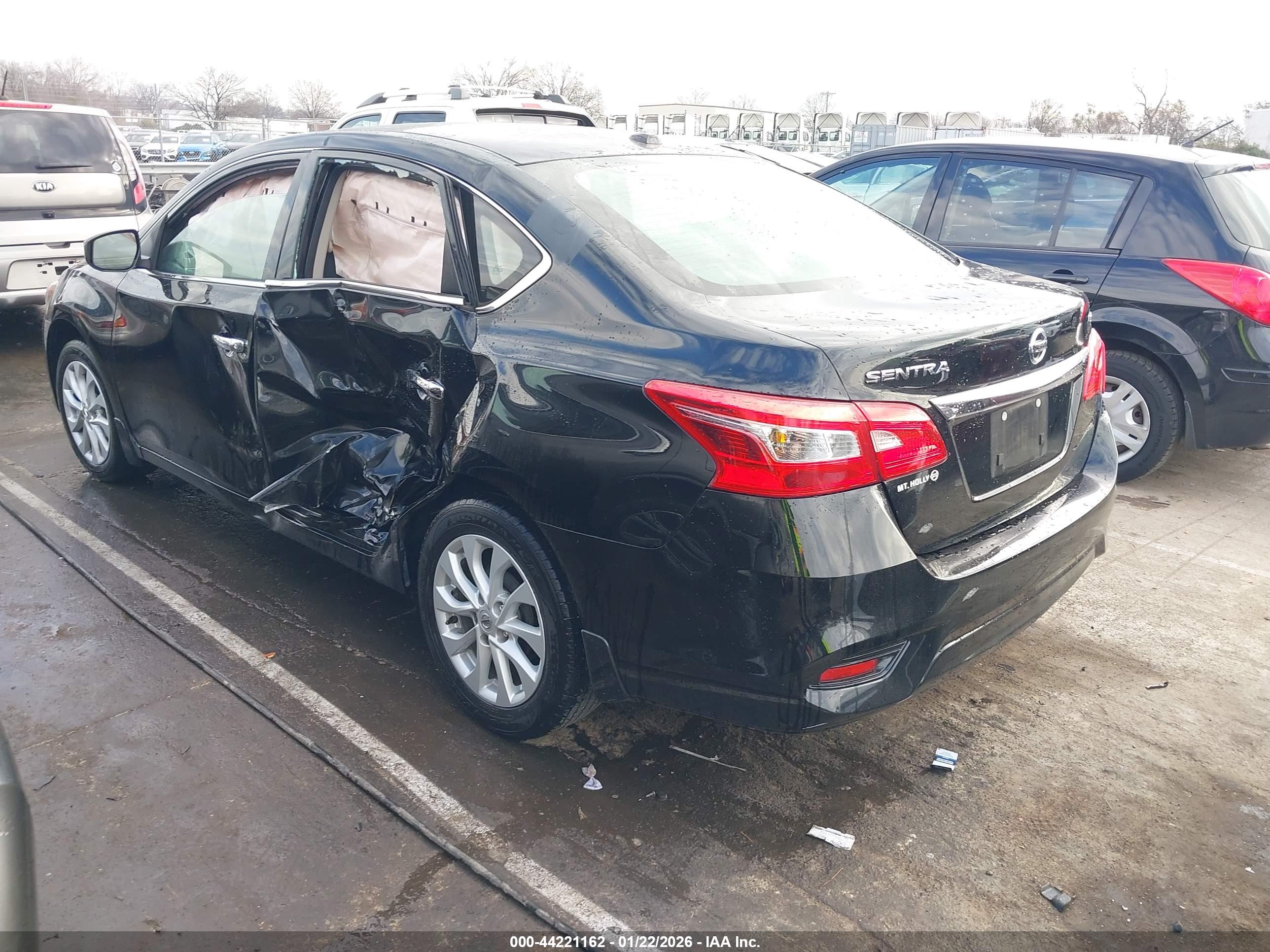 NISSAN SENTRA image 3