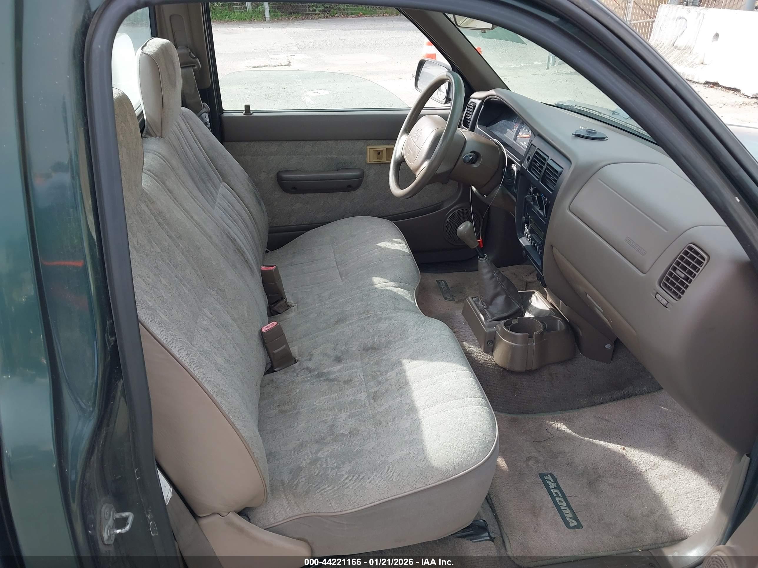 TOYOTA TACOMA image 5