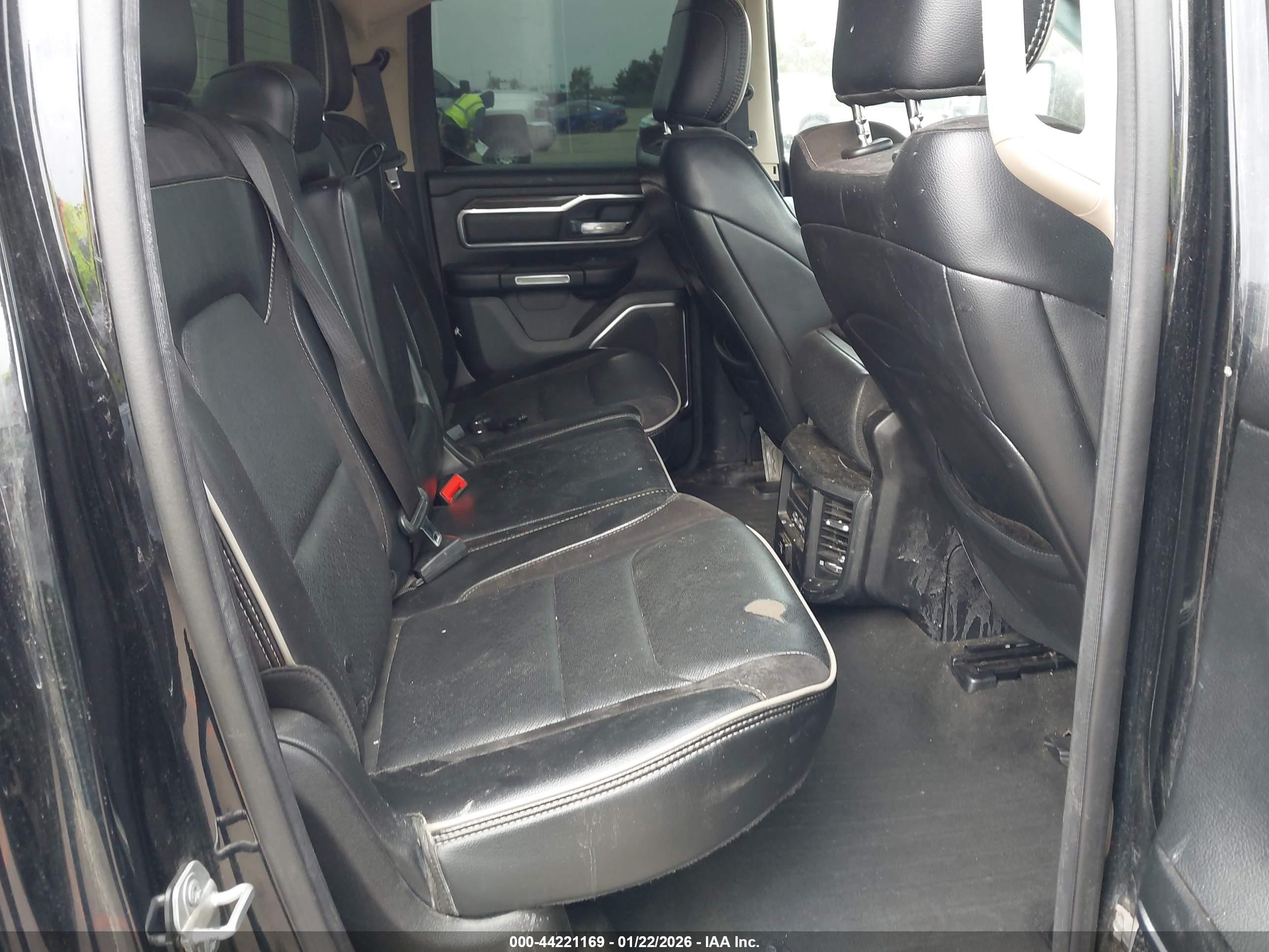 RAM 1500 image 8