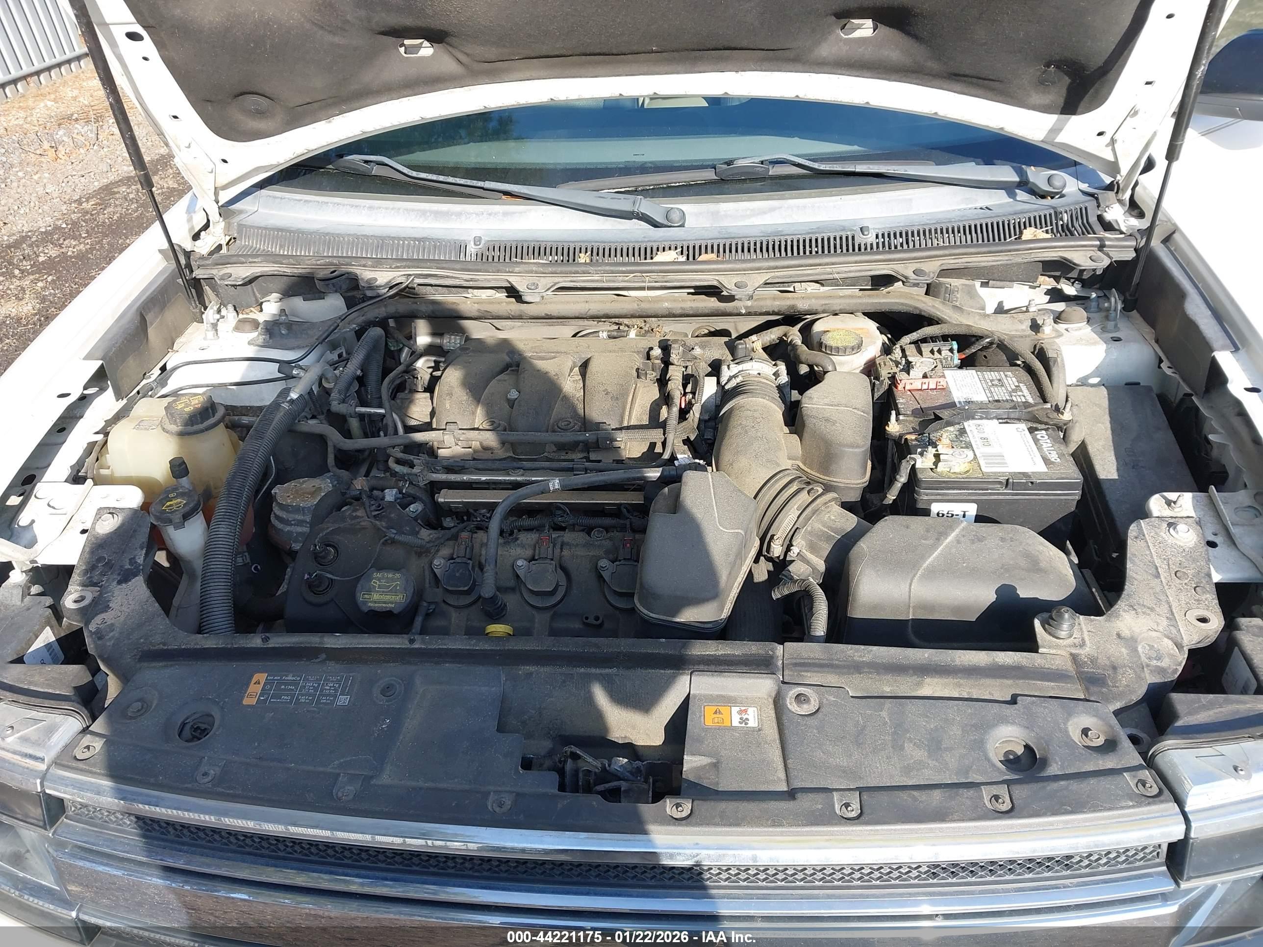 FORD FLEX image 10