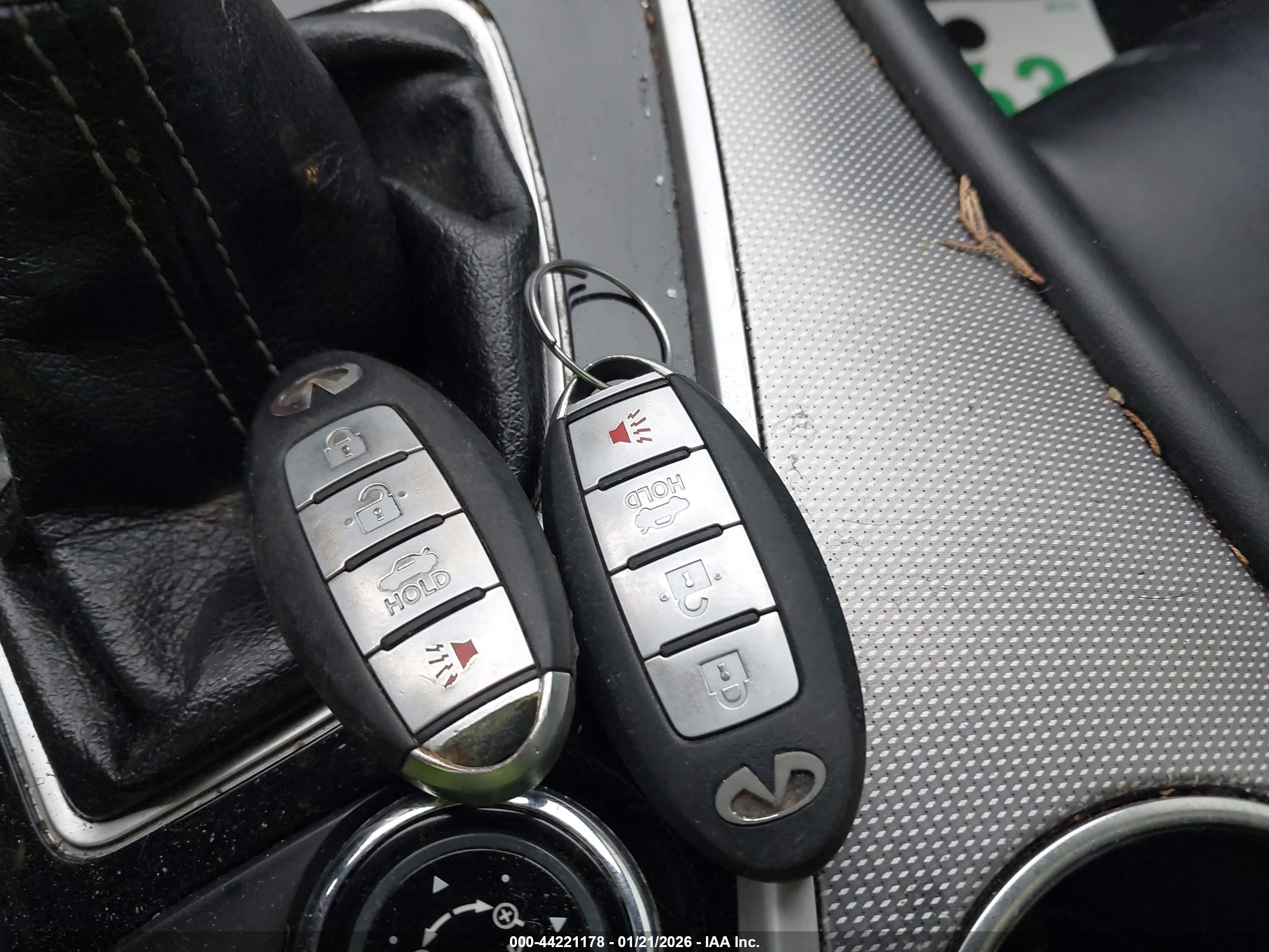 INFINITI Q50 image 11