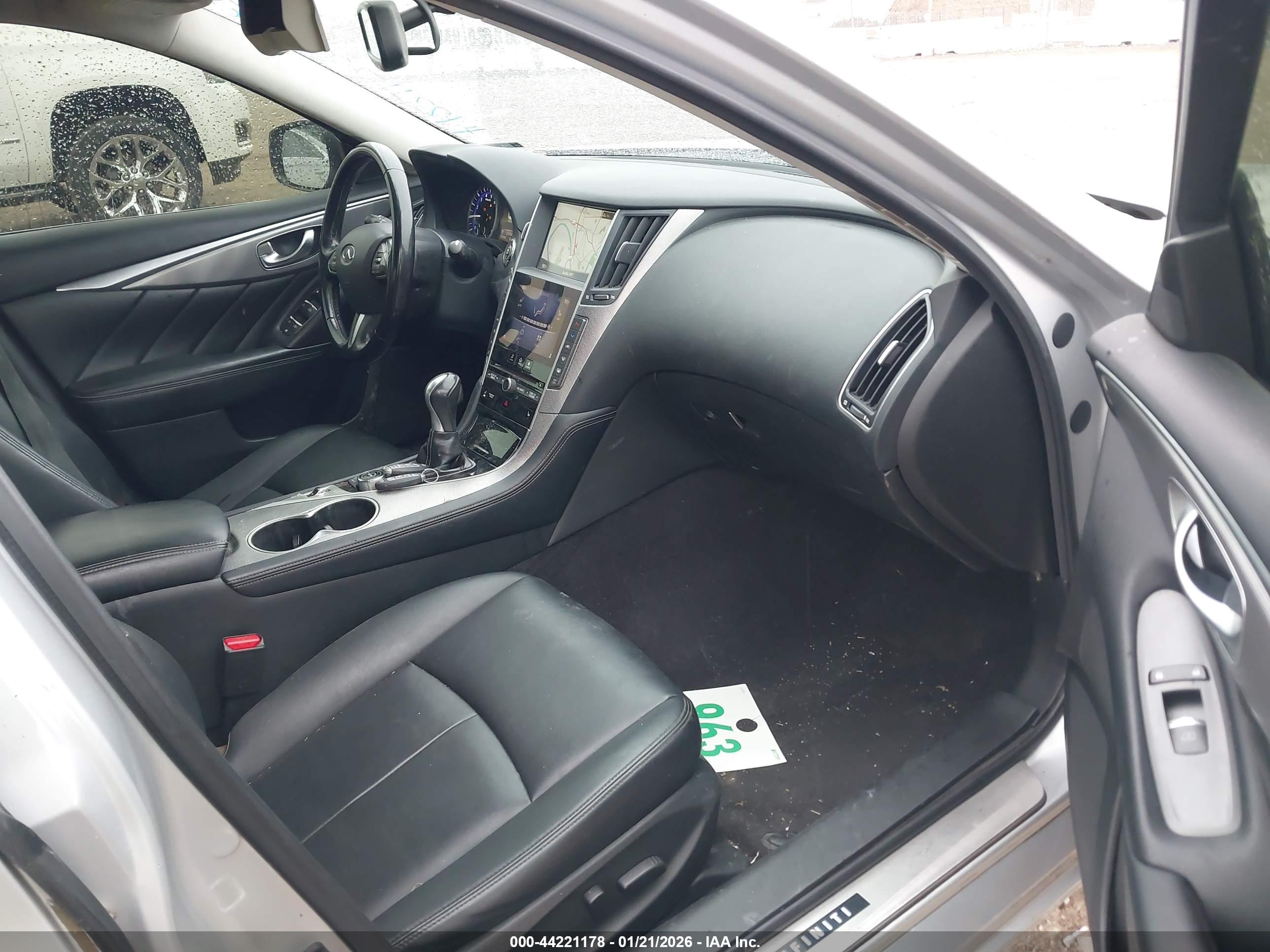 INFINITI Q50 image 5