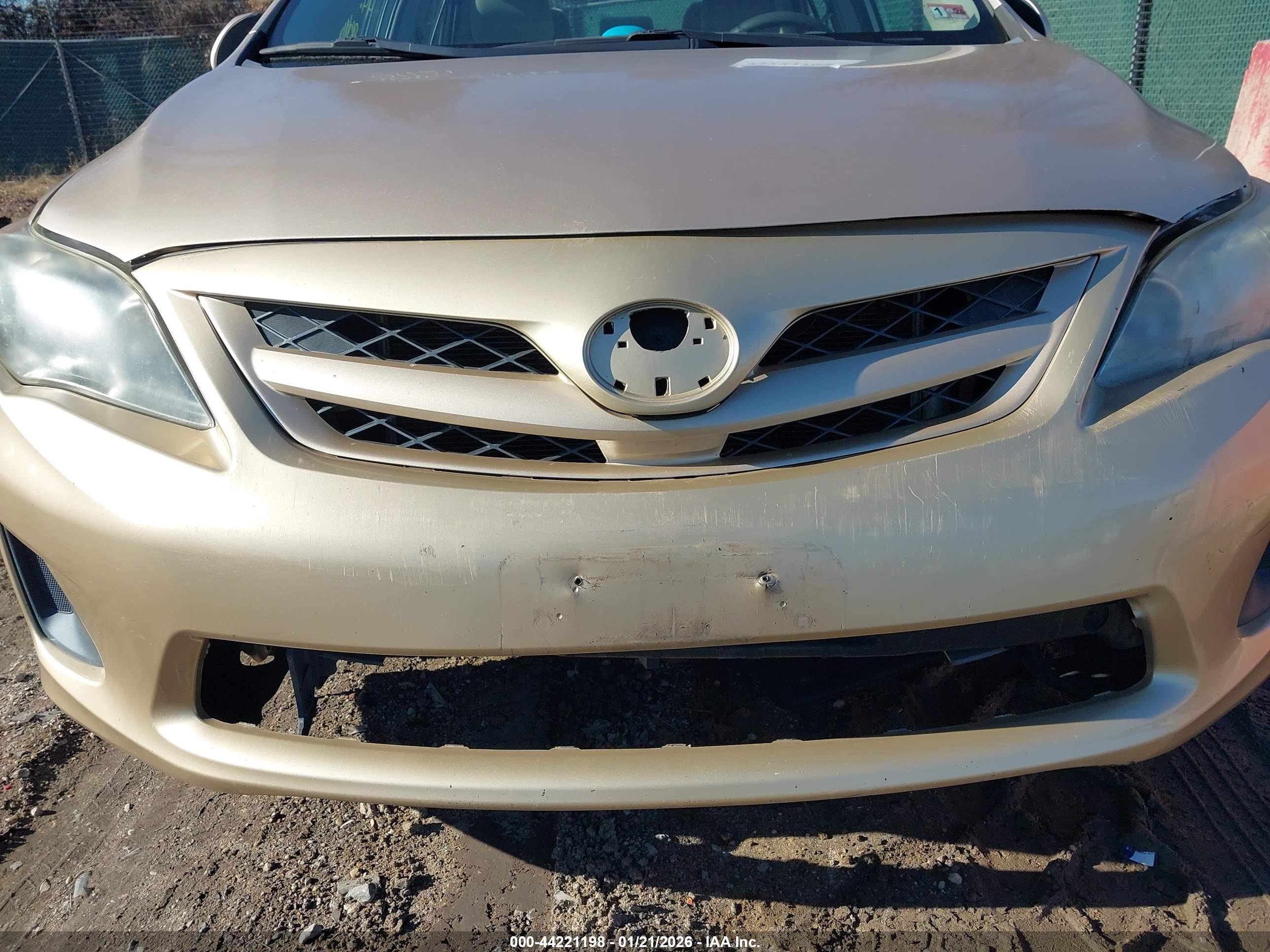 TOYOTA COROLLA image 6