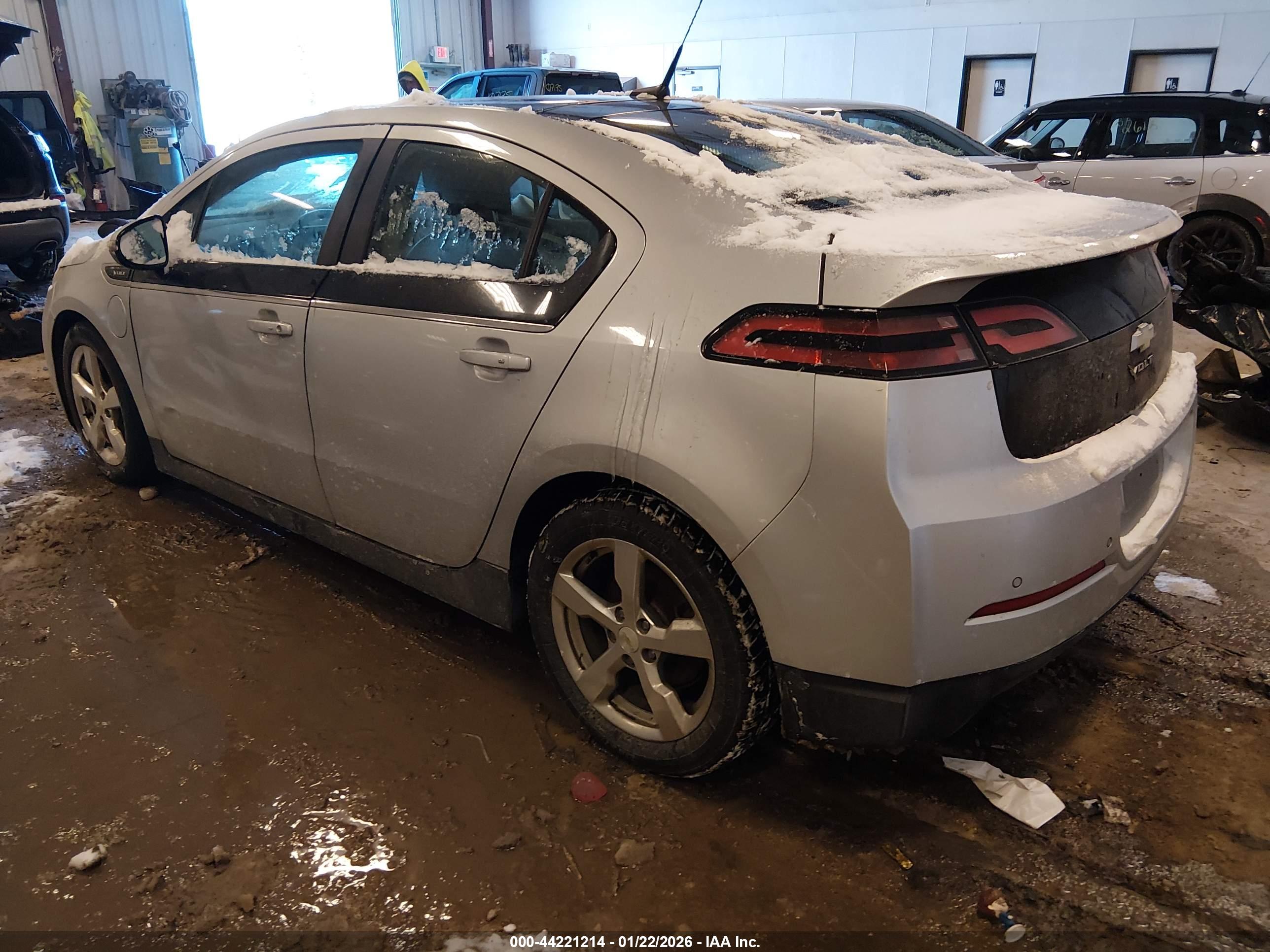 CHEVROLET VOLT image 3